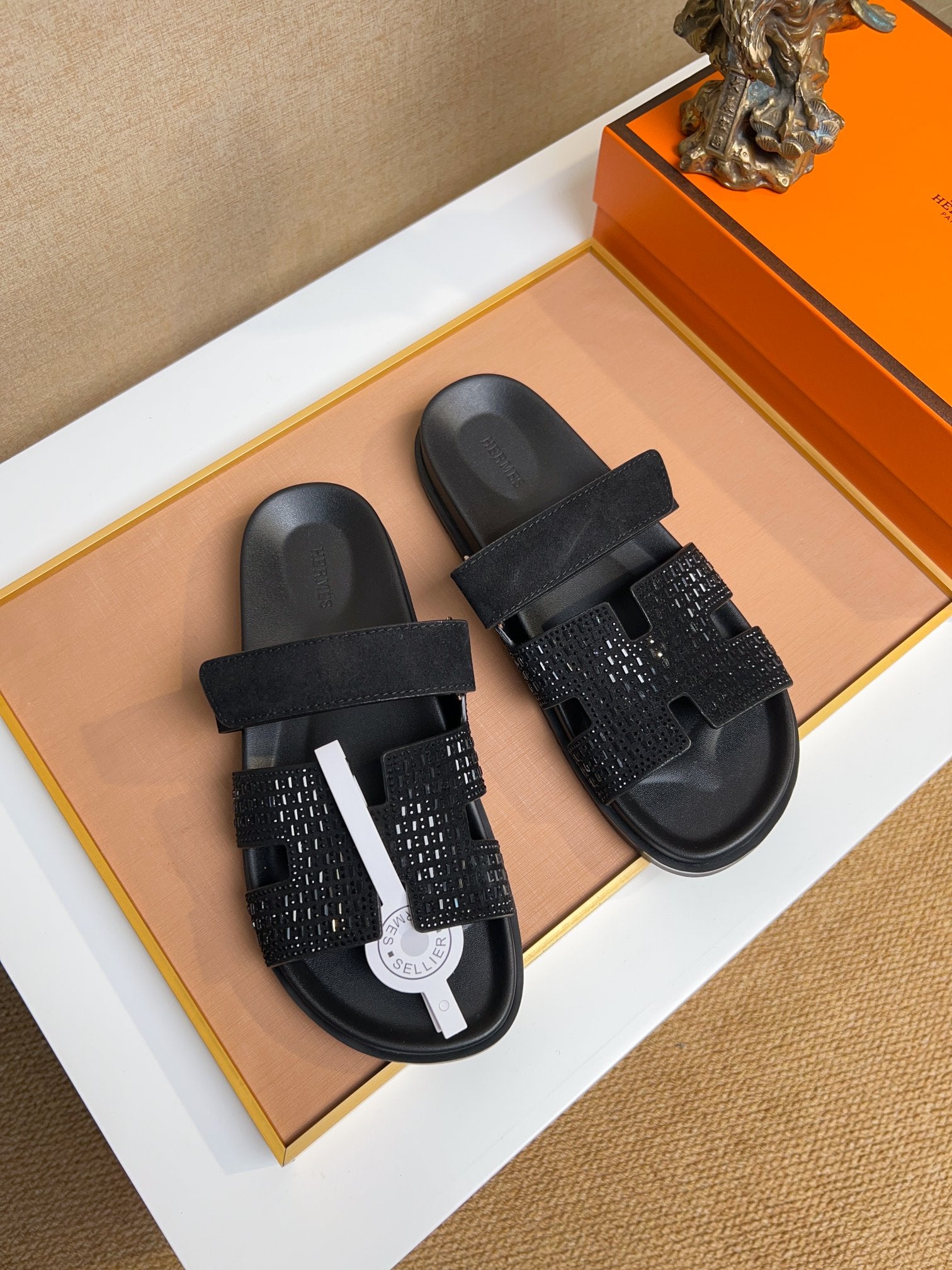 HM Men's Chypre Sandals Black Diamond Suede 735675