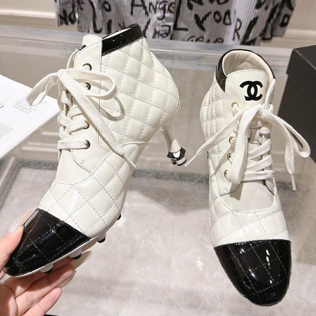 Chanel 2026 Quilted Ankle Boots 70mm Leather 124283