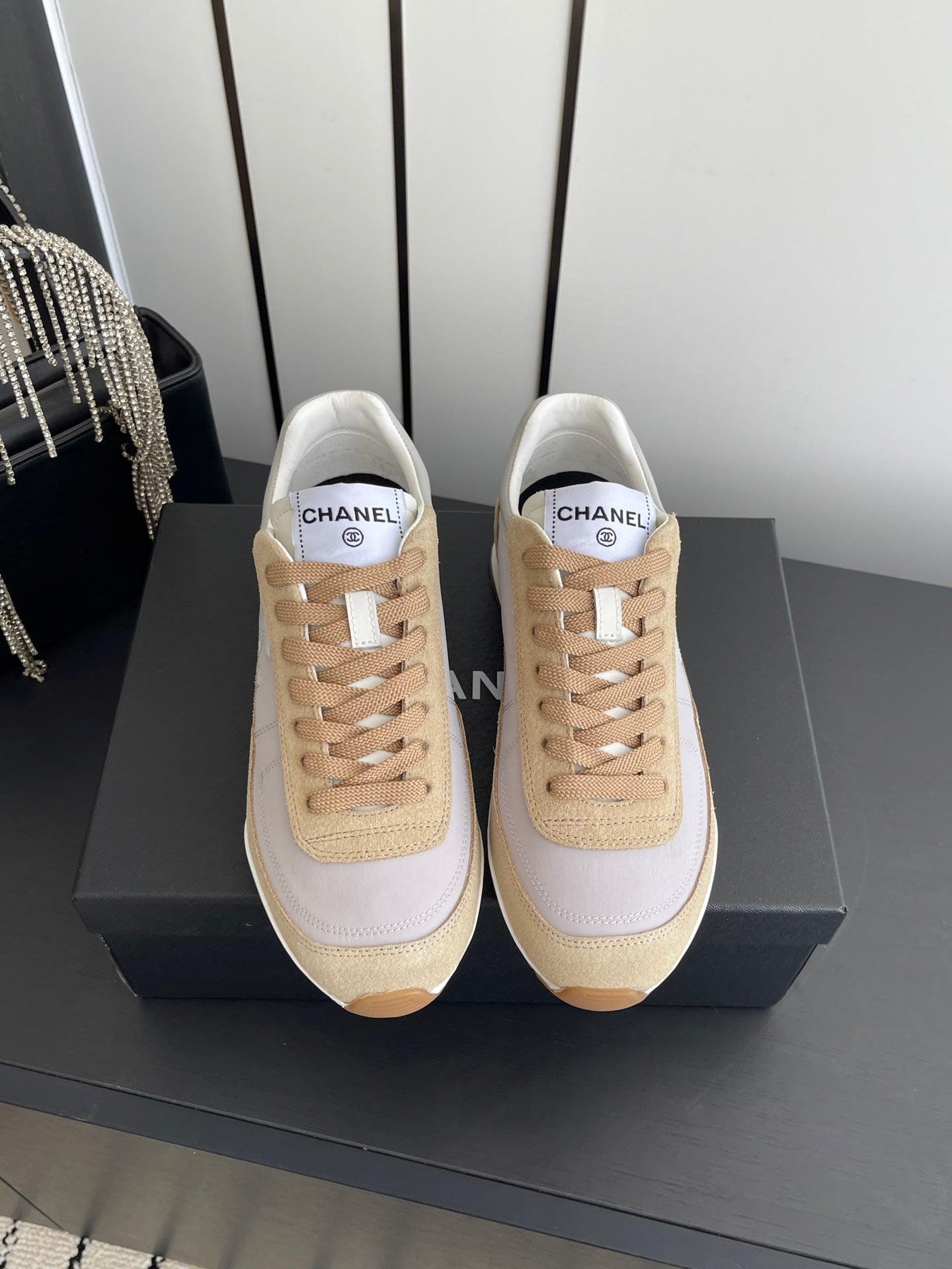 Channel 2026 Sneaker Brown Fabric And Calfskin Suede 895744