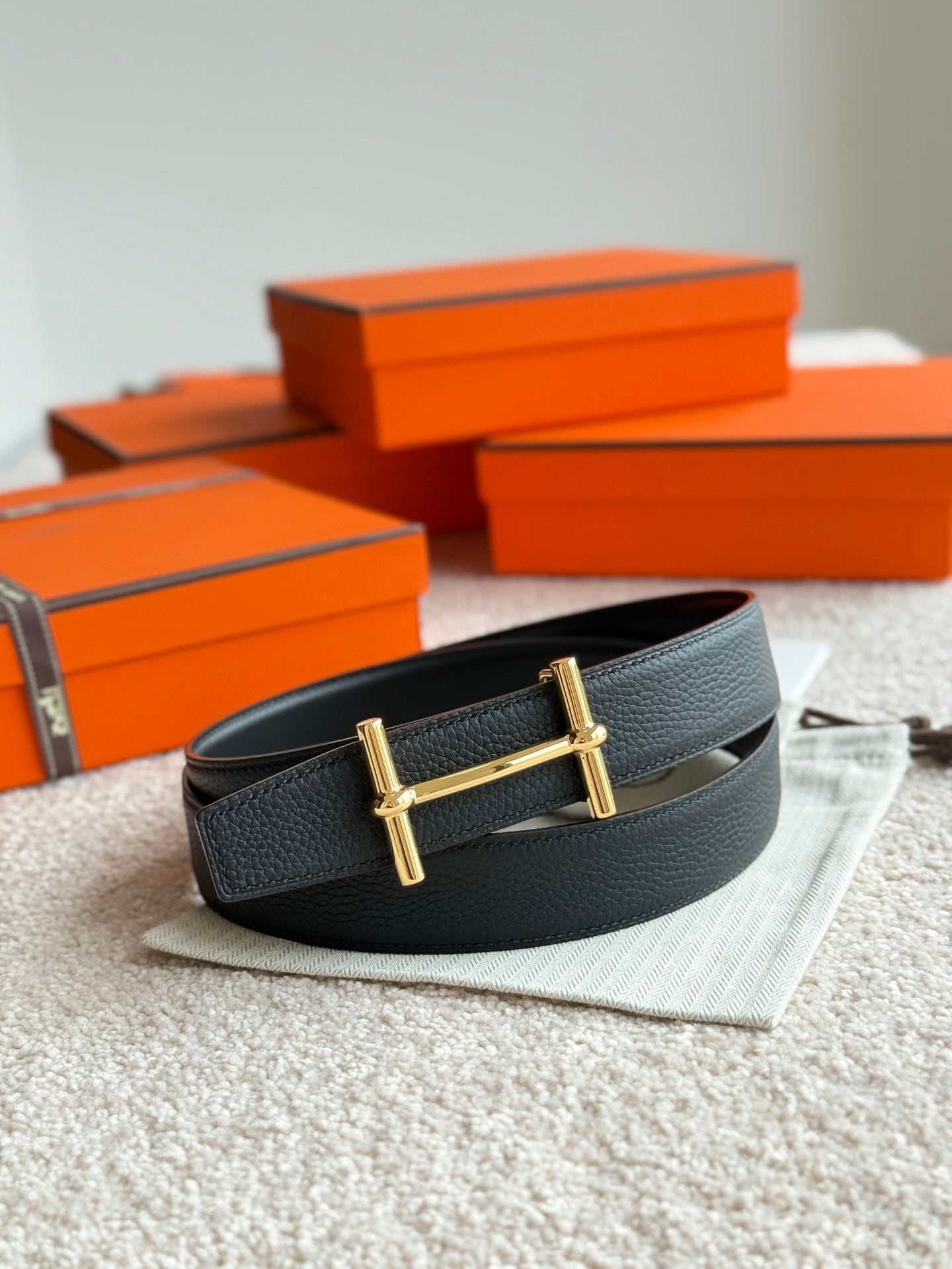 HM H d'Ancre Buckle Belt 32mm Black Leather 187772