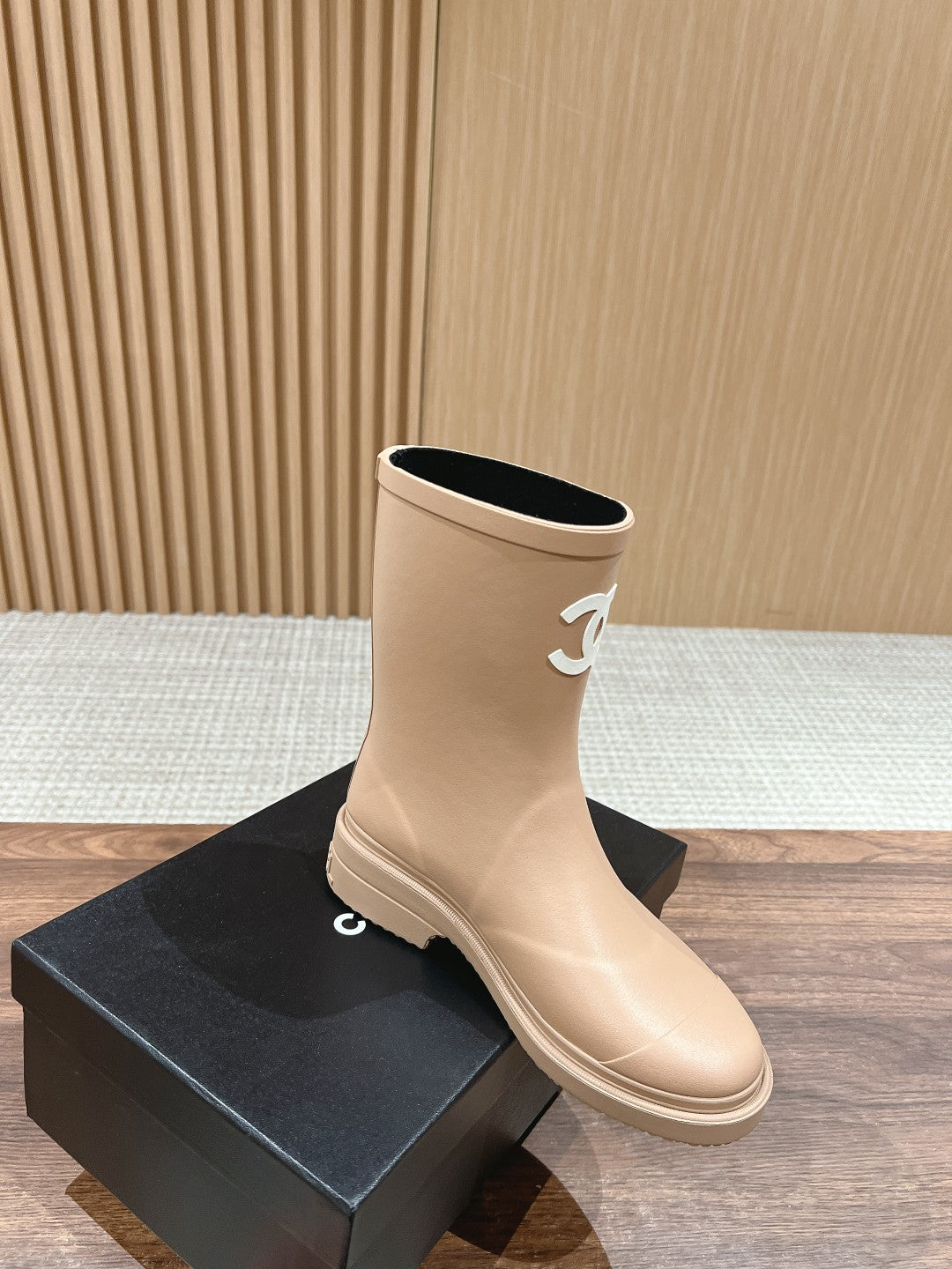 CC RAIN BOOTS BEIGE CREAM TPU WITH WHITE LOGO