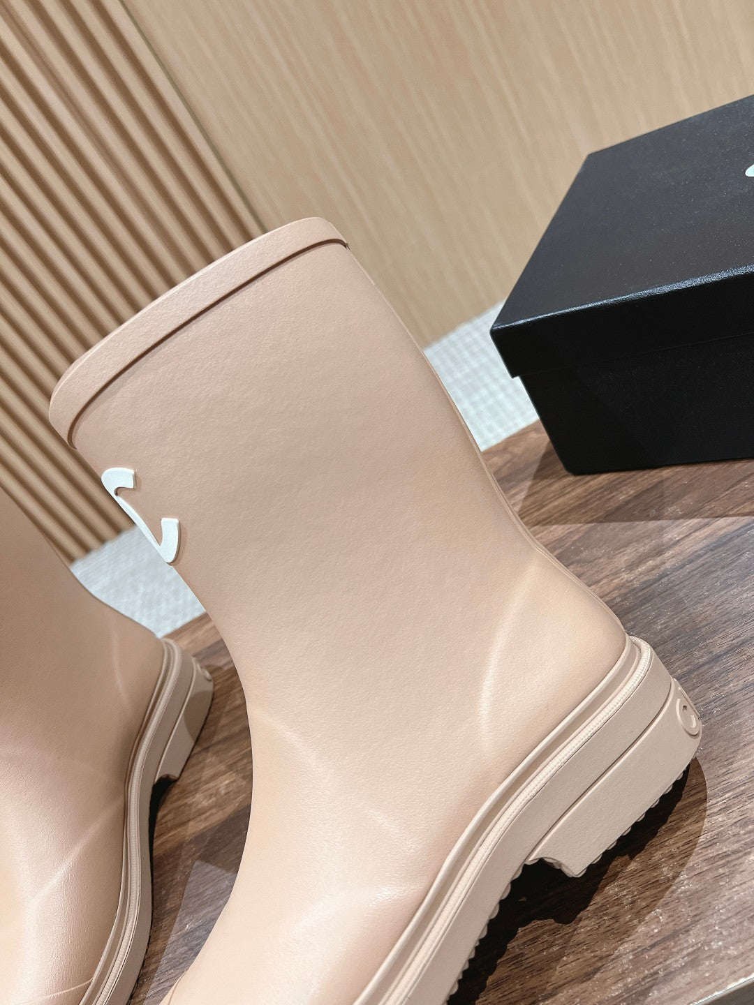 CC RAIN BOOTS BEIGE CREAM TPU WITH WHITE LOGO