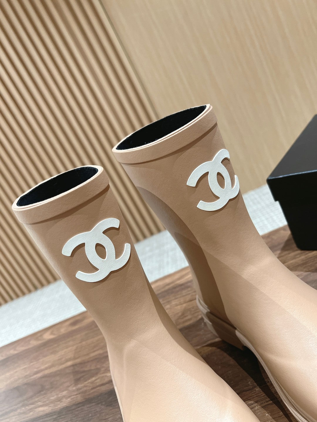 CC RAIN BOOTS BEIGE CREAM TPU WITH WHITE LOGO