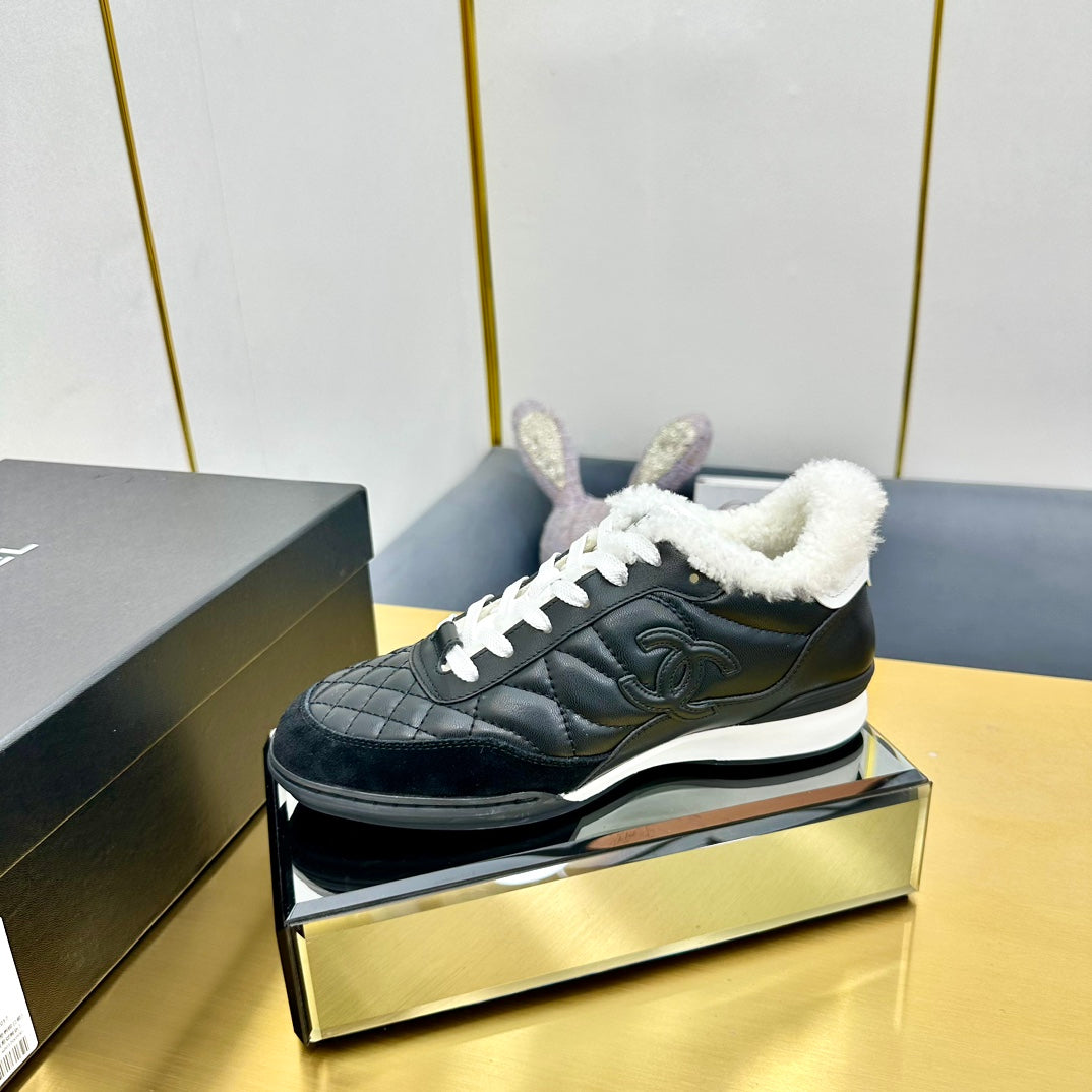 Chanel 2026 Quilted Shearling Sneakers Cowhide 986965