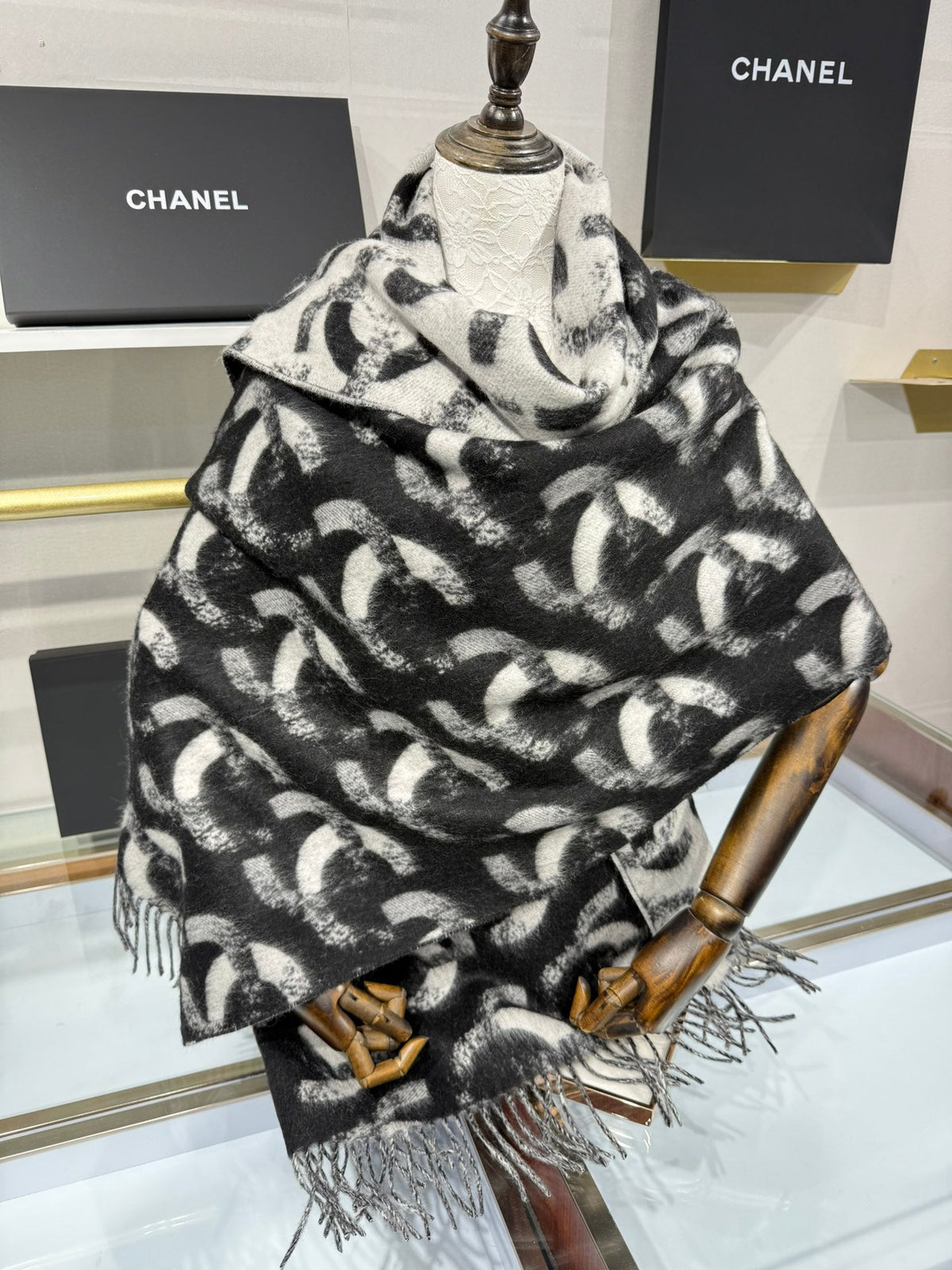 Chanel 2026 Monogram Scarf 200cm Black Cashmere 195606