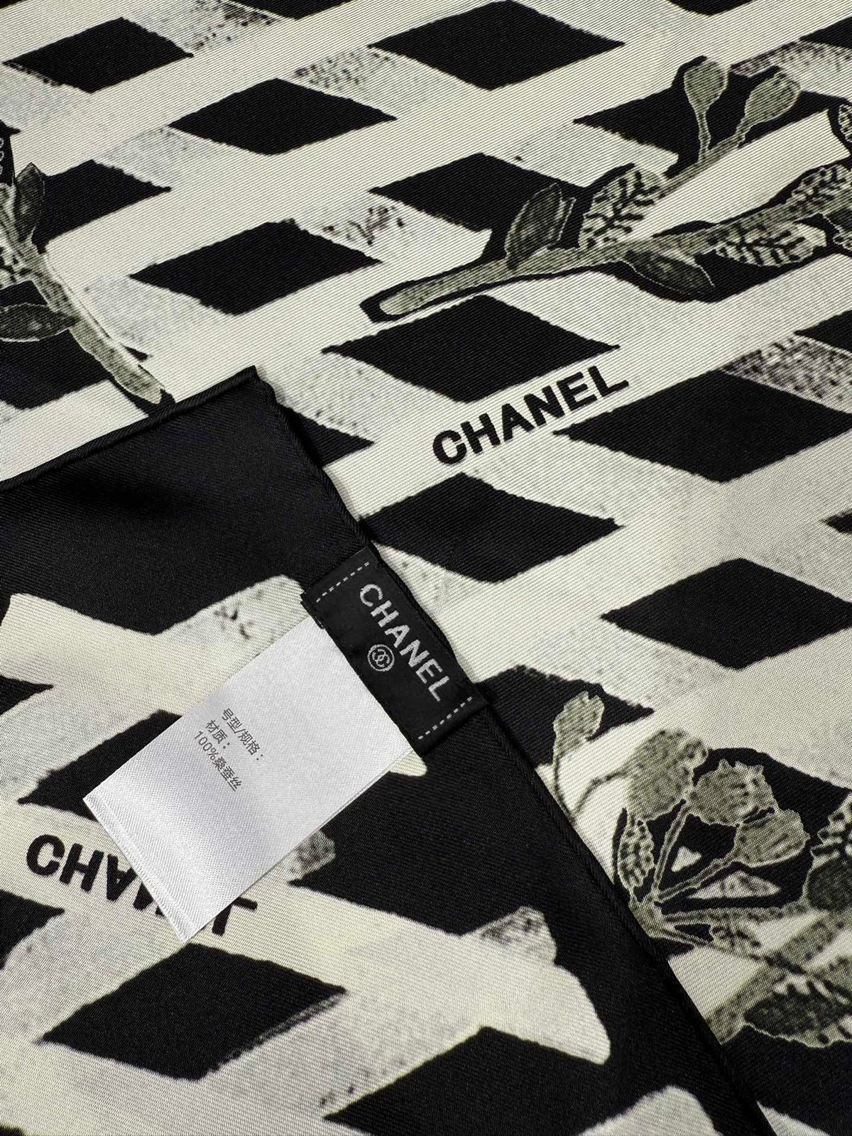Chanel 2026 Floral Pattern Scarf 90cm Silk 201765