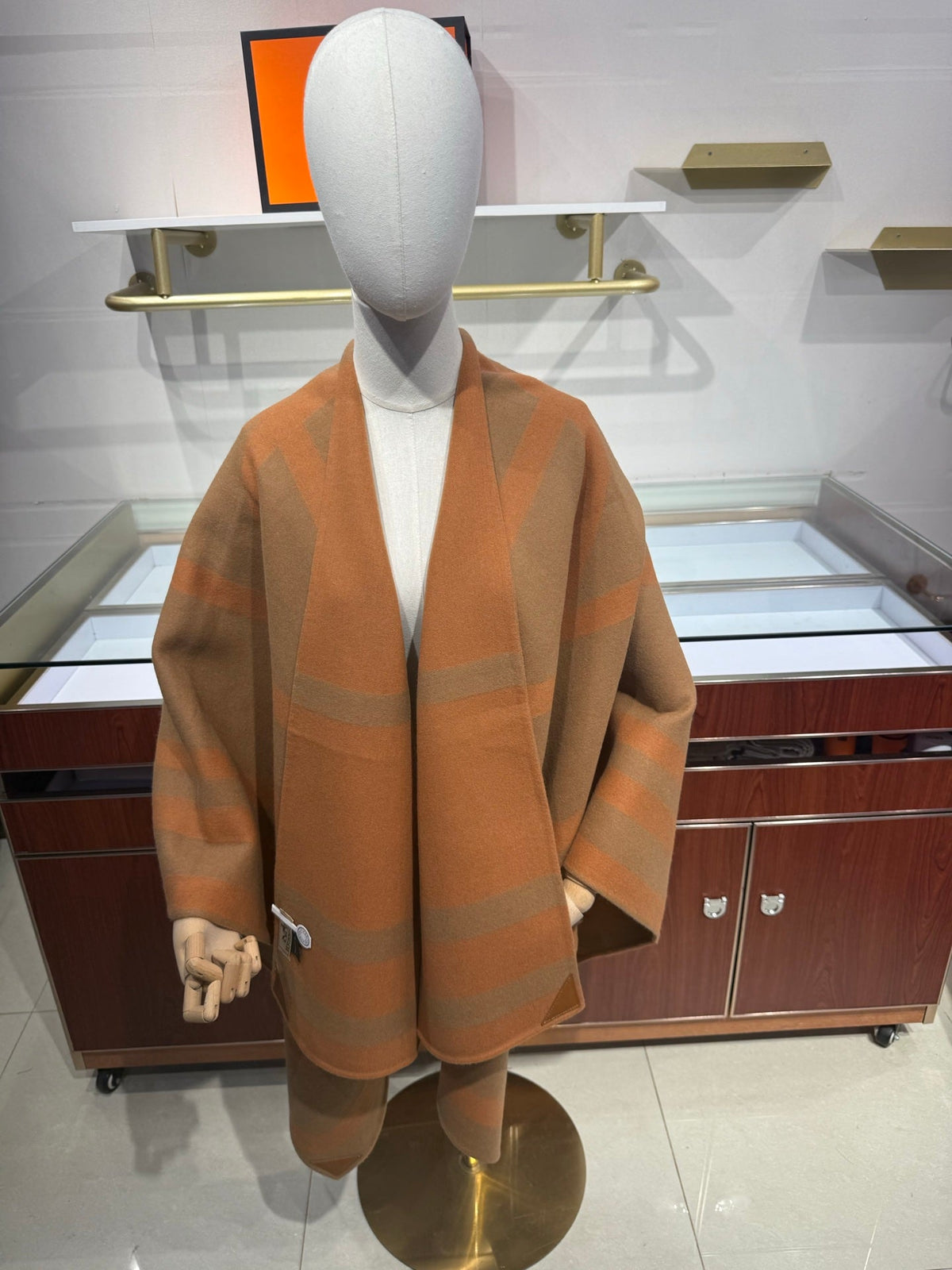Hermès 2026 Poncho Scarf 150cm Cashmere 216453