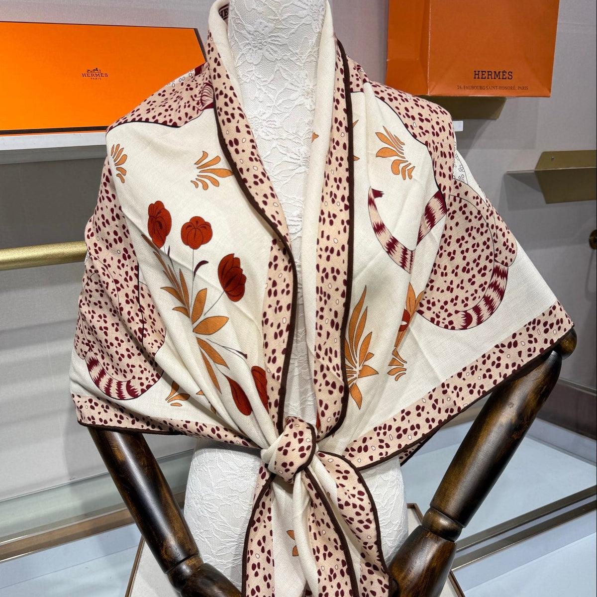 Hermès 2026 Les Leopards Scarf 140cm Cashmere Silk 216583
