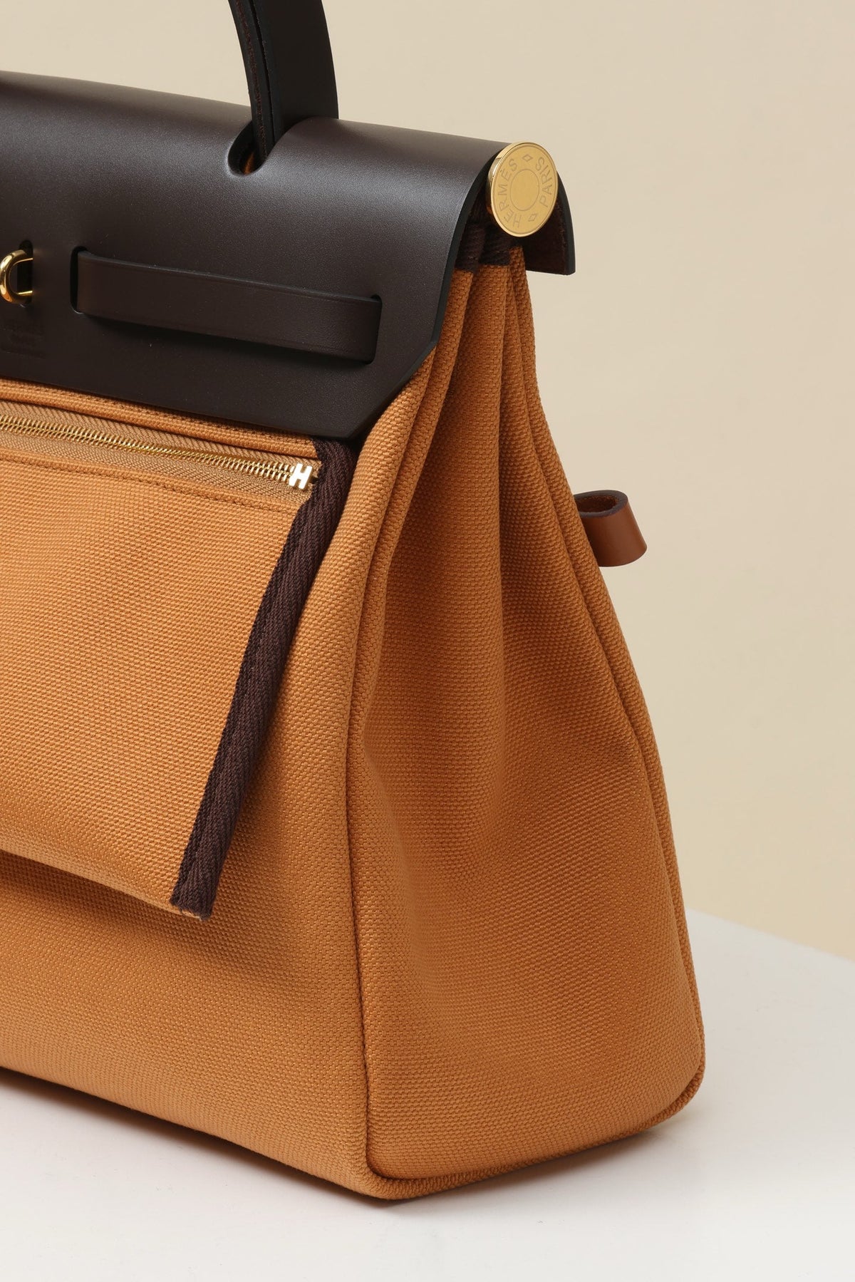 High-end Hermes 2026 Herbag Zip Pocket Bag 31cm Canvas Hunter Leather