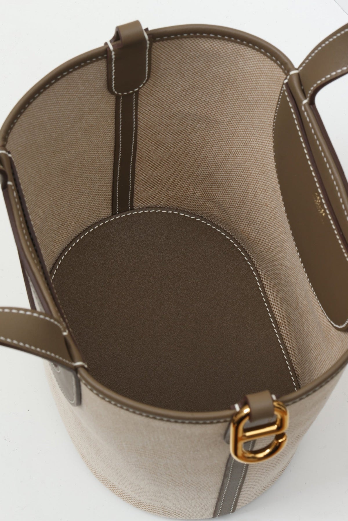 High-end Hermes 2026 In The Loop Bag 22cm Canvas Swift Calfskin