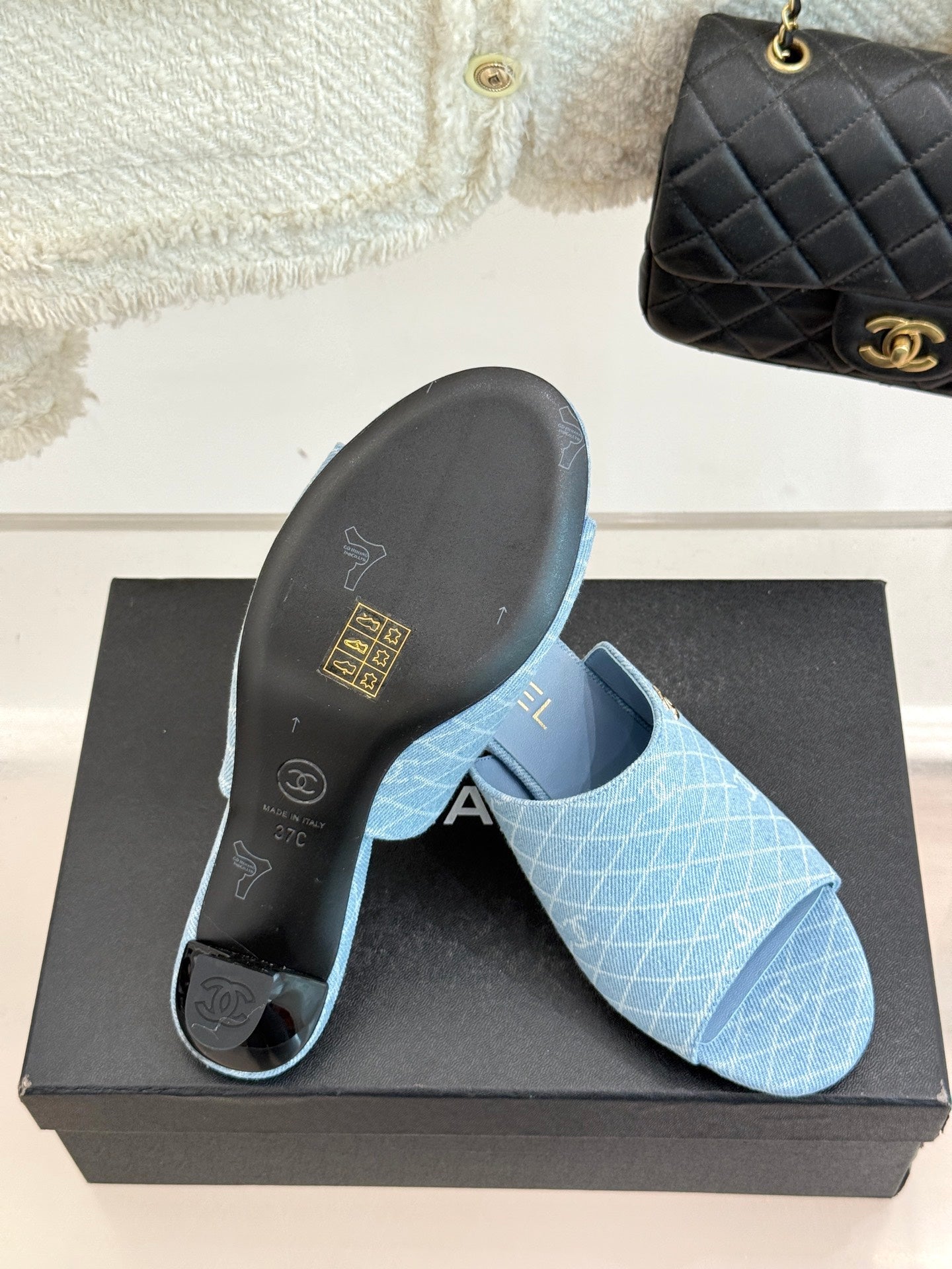 CC 26 Sandal Light Blue Denim Fabric Sheepskin 609963