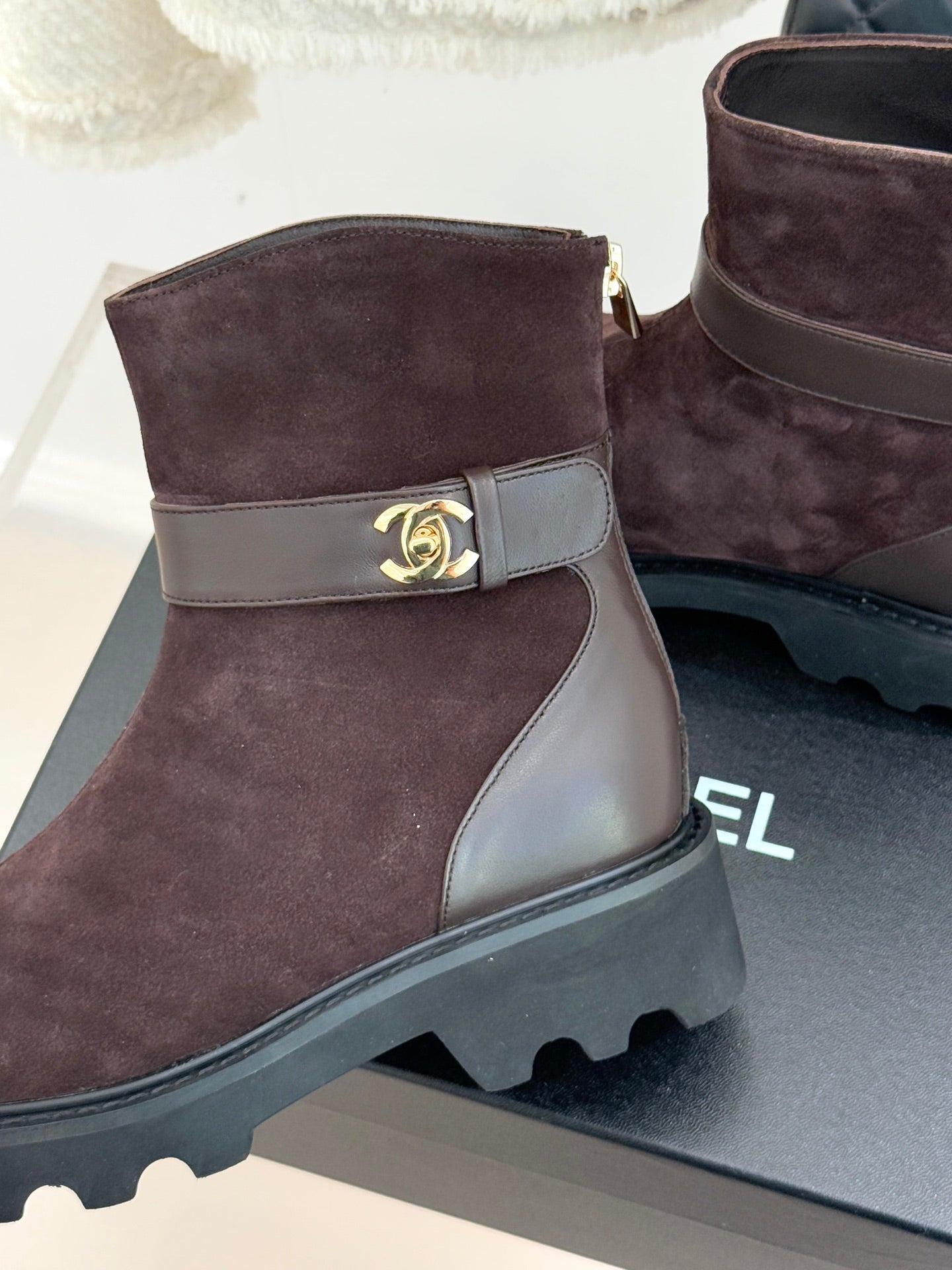 CC 26 Boot With Lug Sole Brown Black Suede Leather 610006