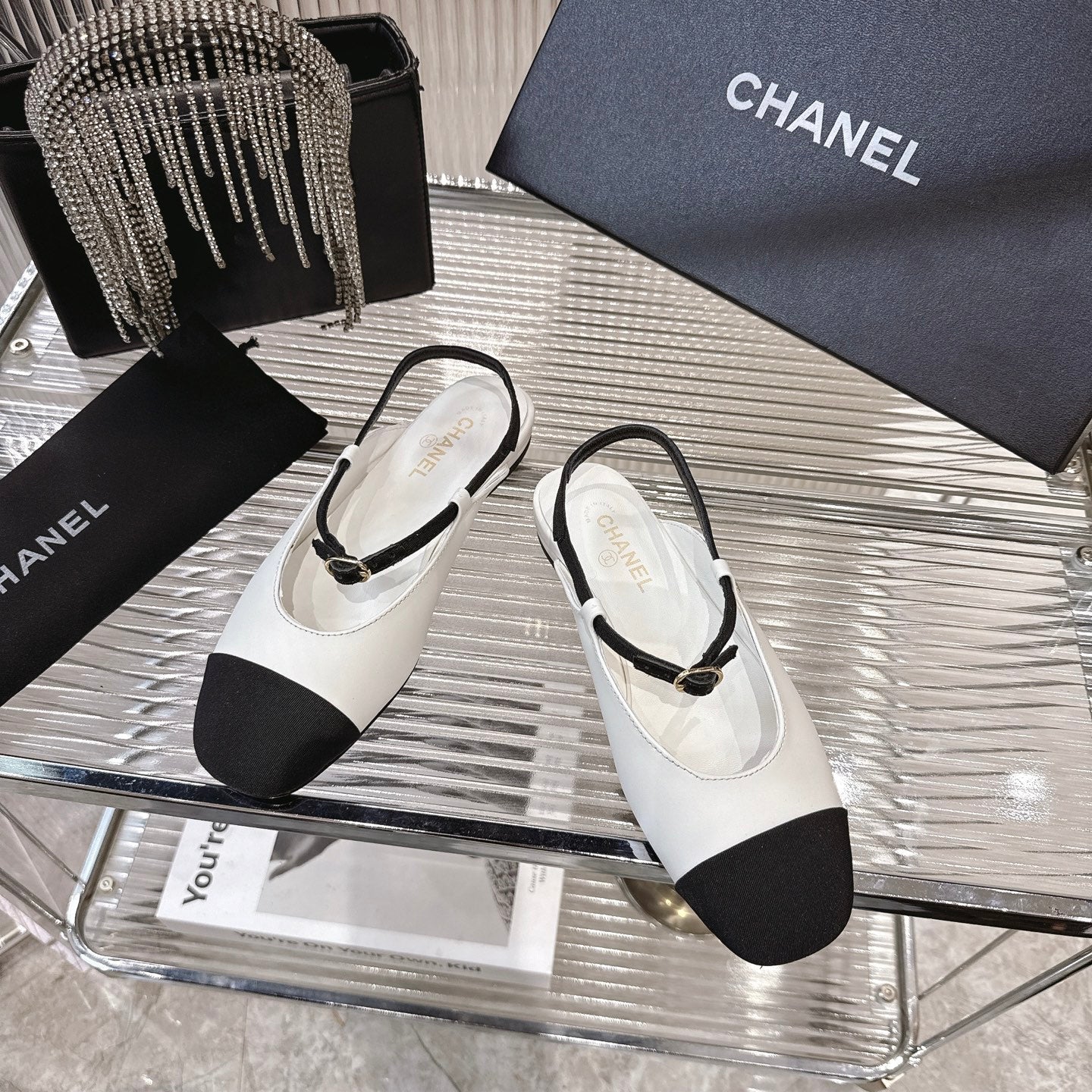 CC 2026 Retro Sandals White Black Sheepskin 668075