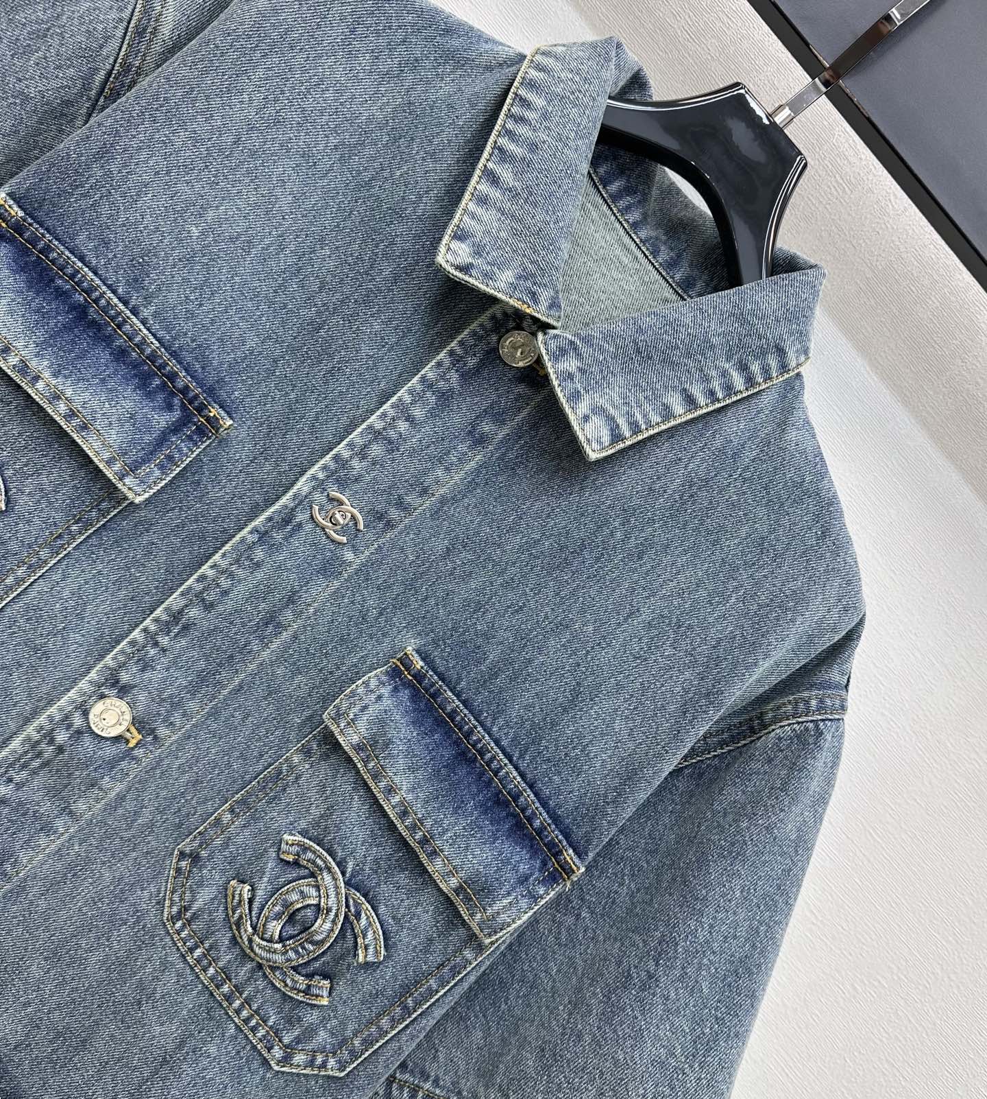 Chanel 2026 Short-Sleeve Shirt Blue Cotton 239200