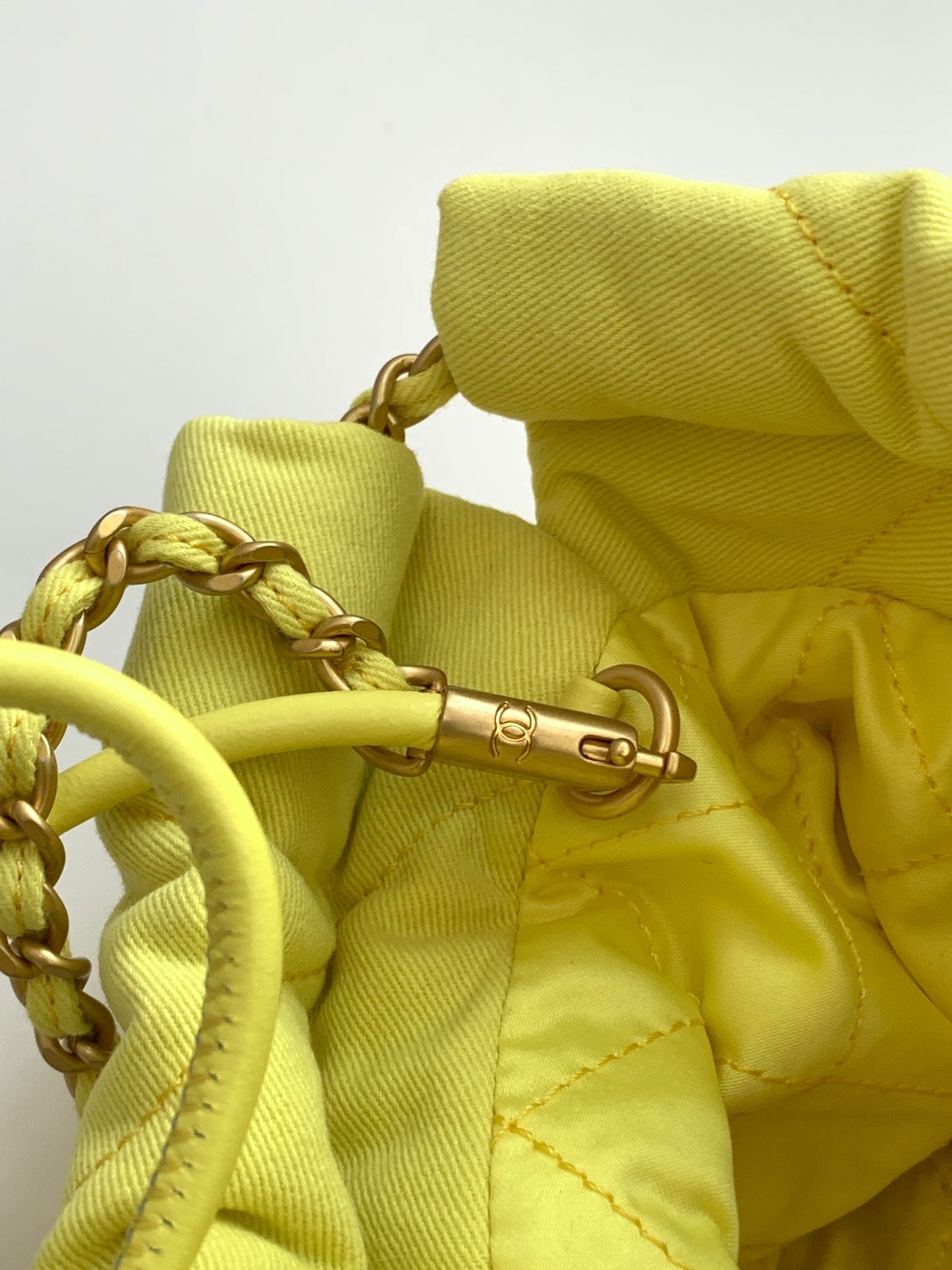 Chanel 25 Hobo Bag 20cm Yellow Canvas 324801