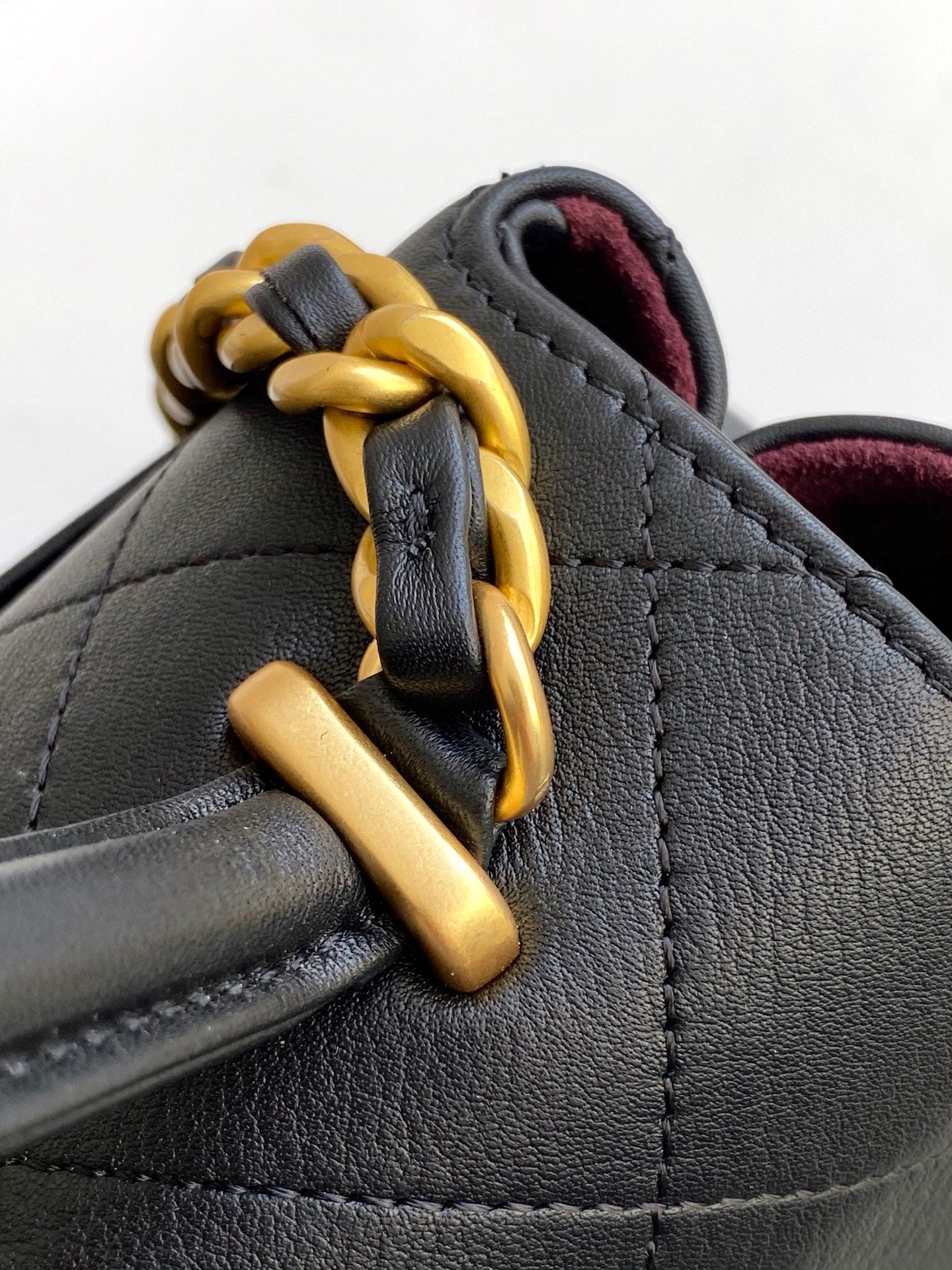 cc 25S Vintage Flap Bag 28cm Top Handle Black Calfskin