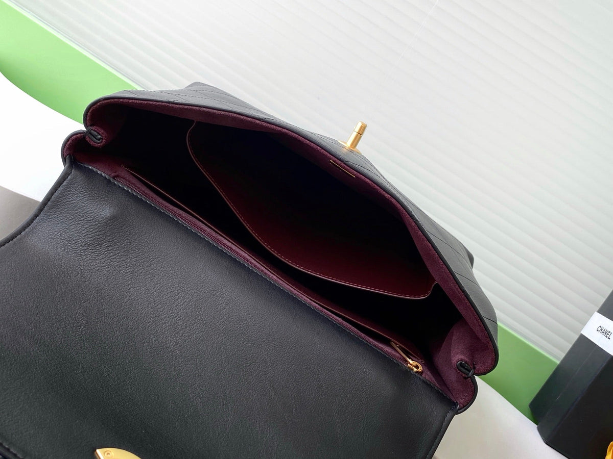 cc 25S Vintage Flap Bag 33cm Top Handle Black Calfskin