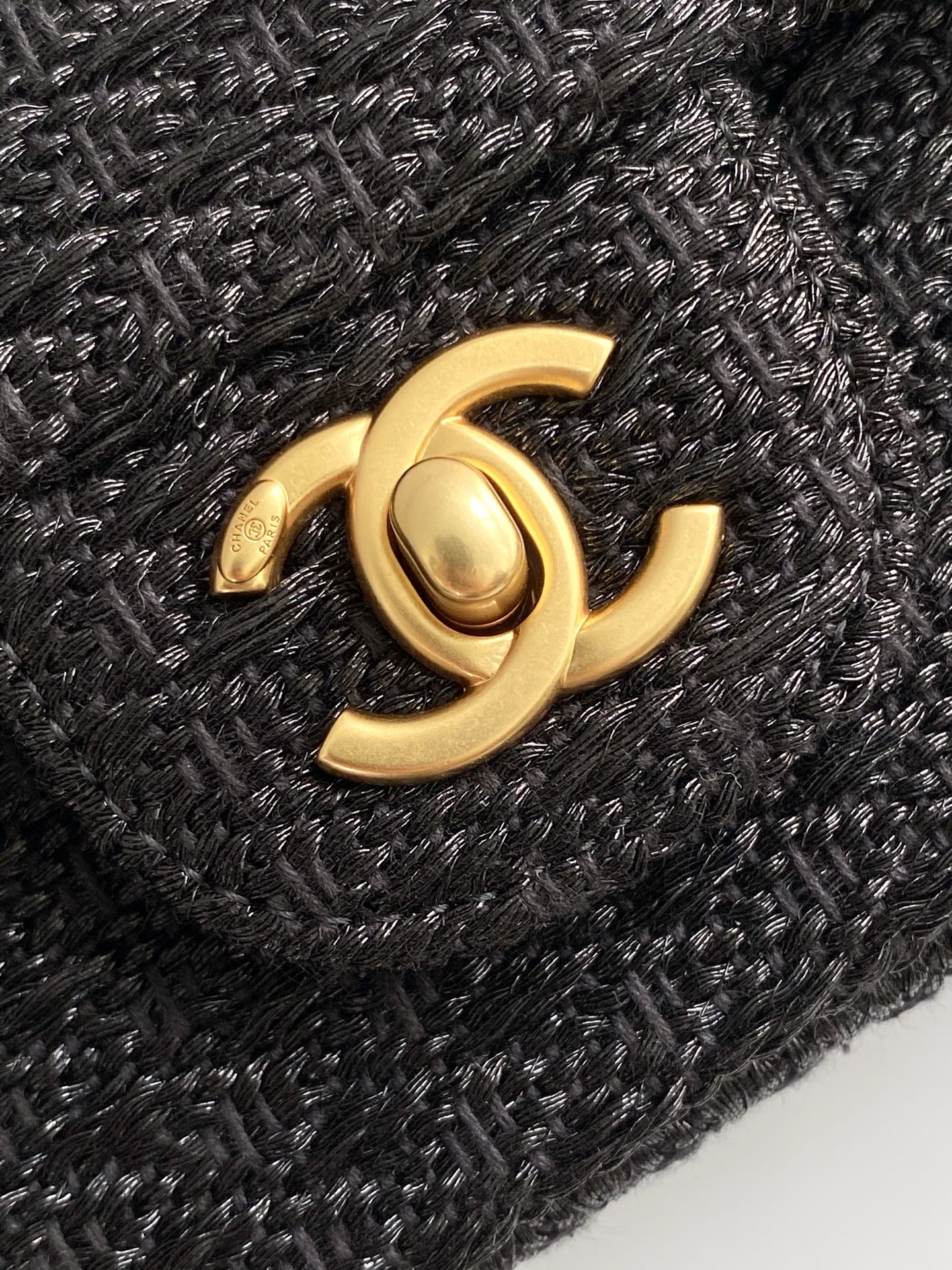 cc 25S Flap Bag 20cm Black Raffia