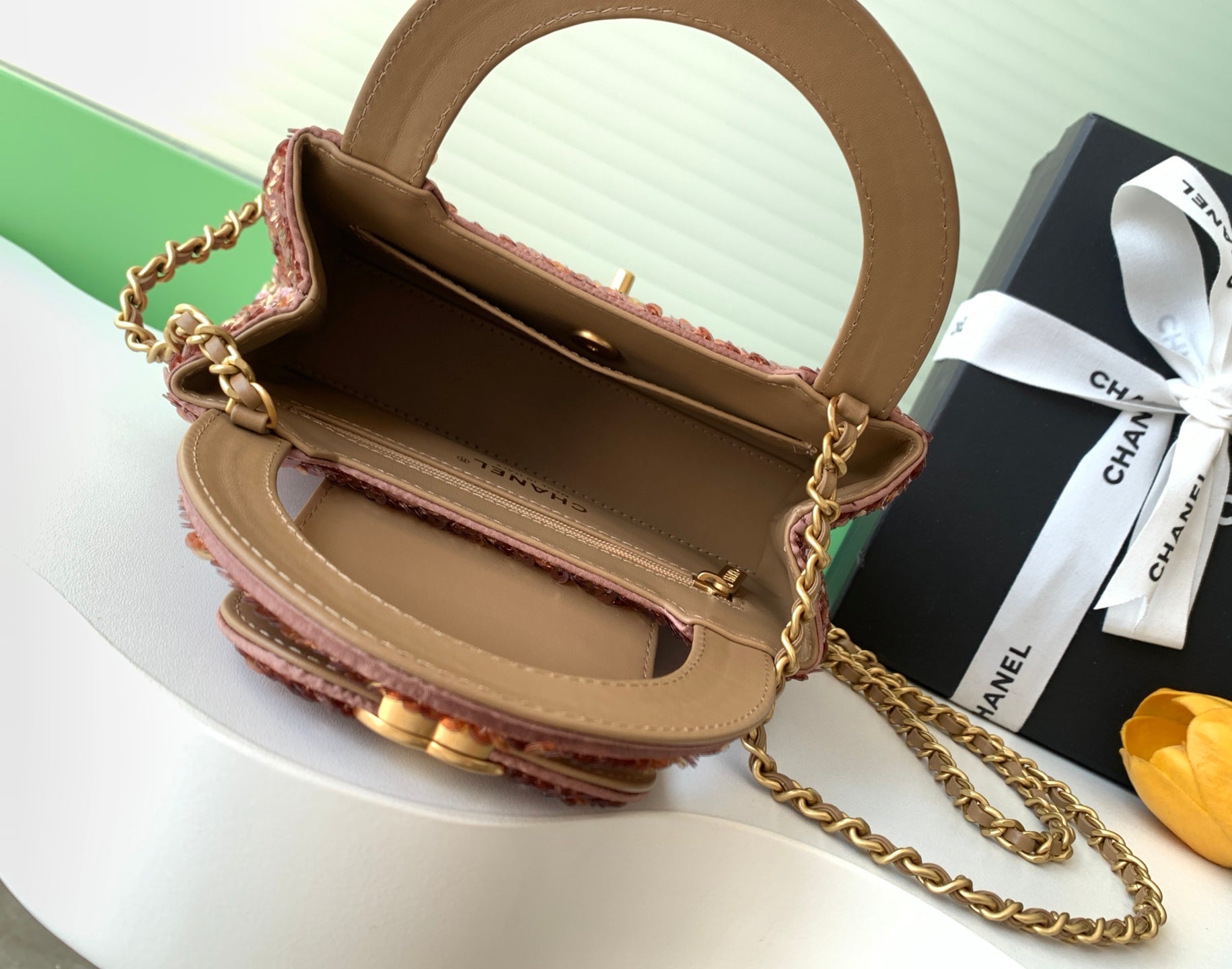 Chanel 2025 Kelly Bag 19cm Pinkish-brown Sequin Leather 319629