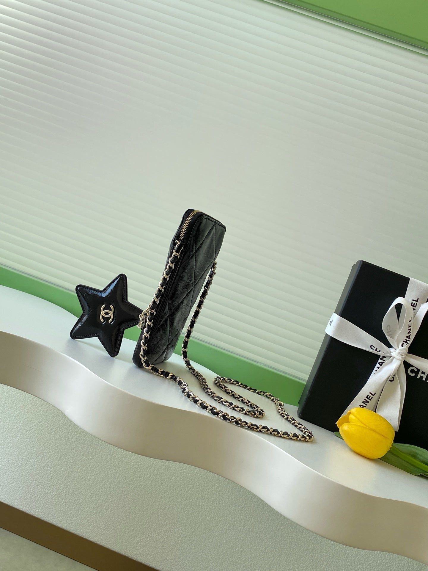 CC 2025 Phone Bag 18cm Black Cowhide 310331