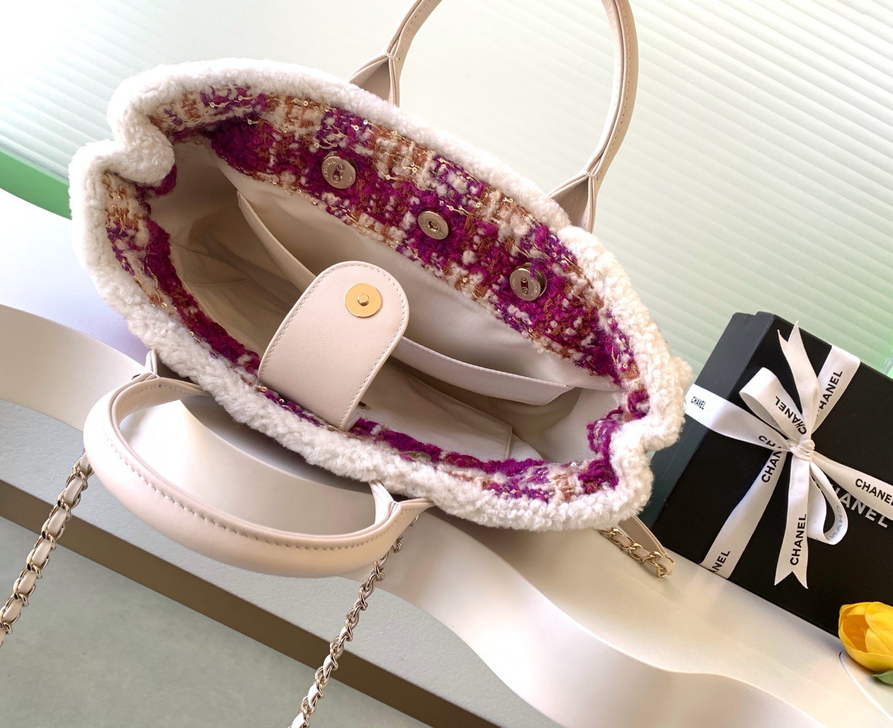 CC 2025 Bag Pink White Tweed Fabric Leather