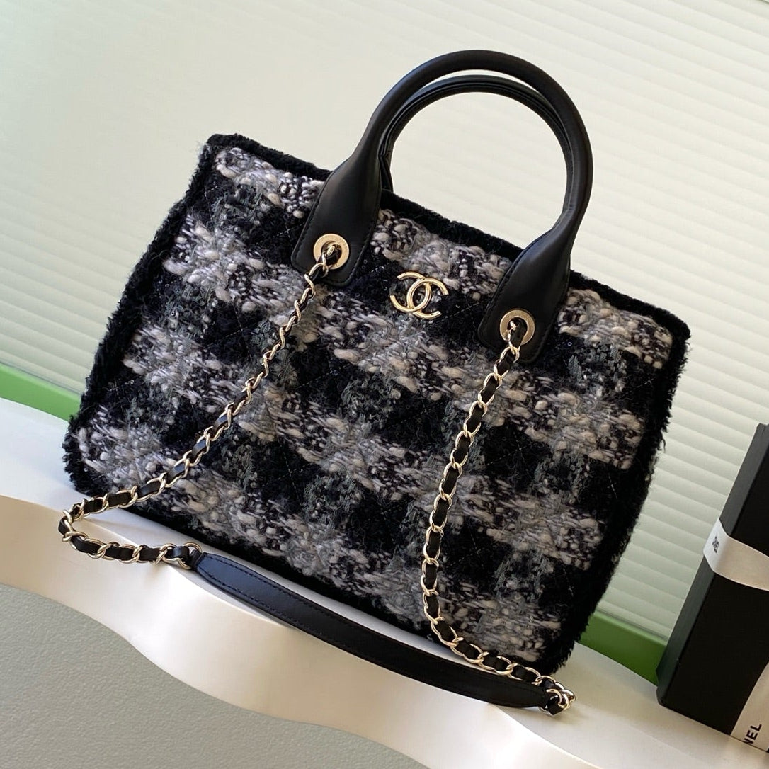 CC 2025 Bag Black Tweed Fabric Leather