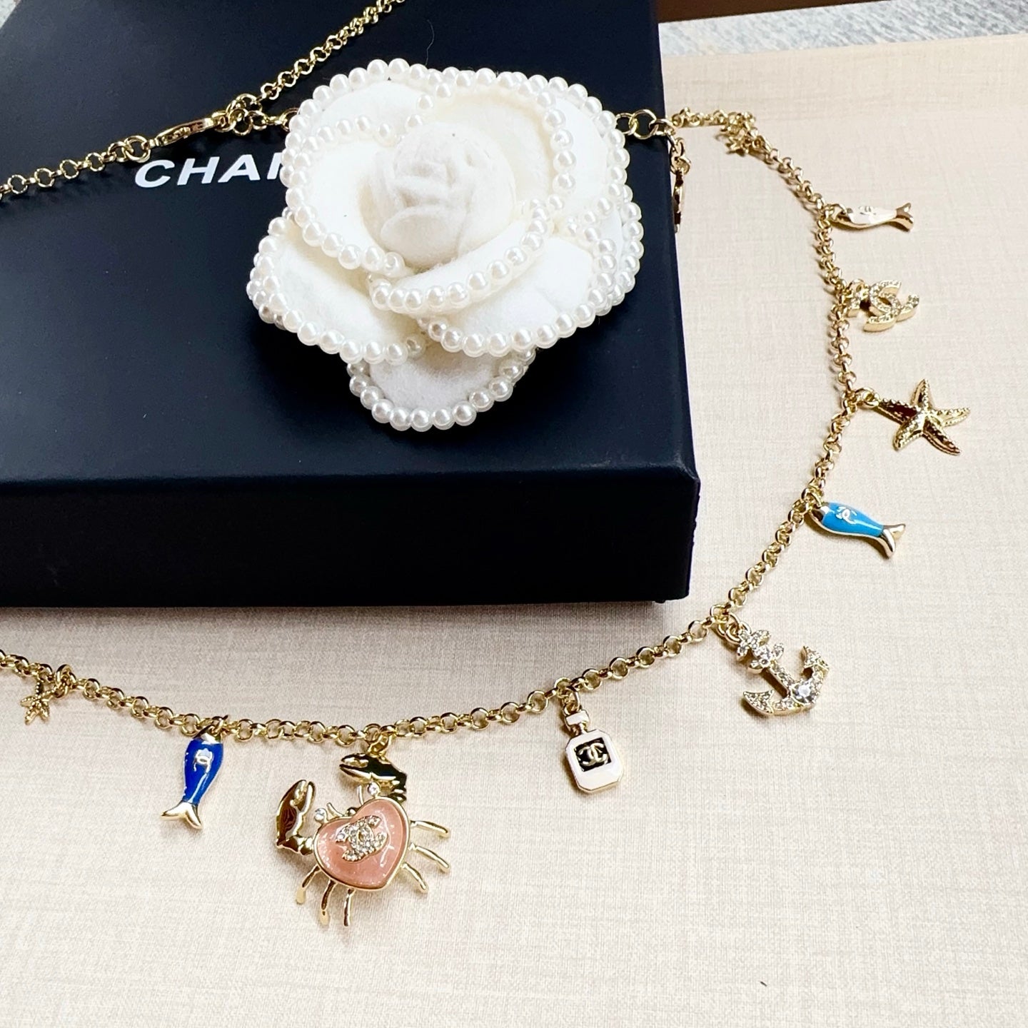 Chanel 2026 Ocean-Themed Charm Chain Belt 207163