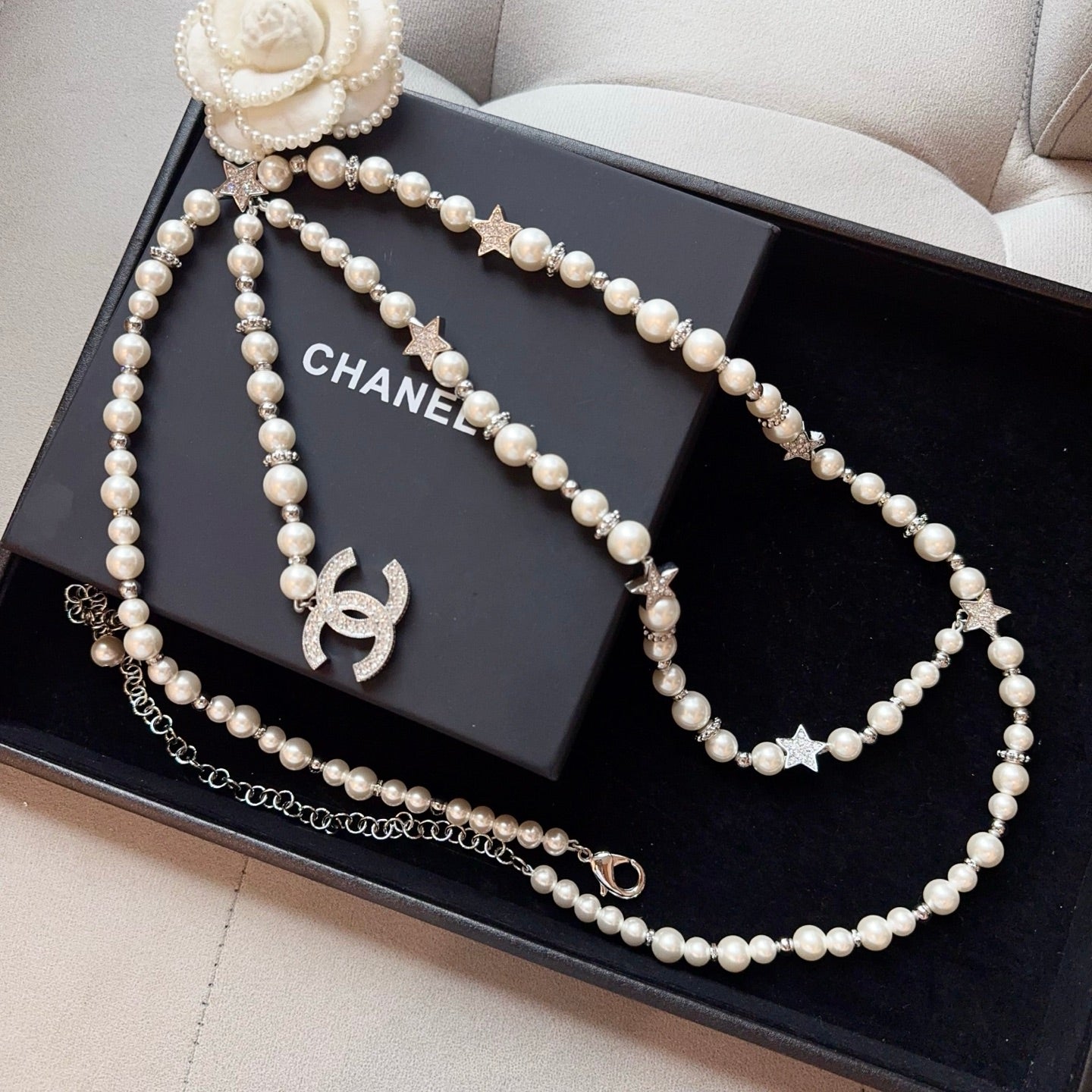 Chanel 2026 Pearl Star Charm Chain Belt 212351
