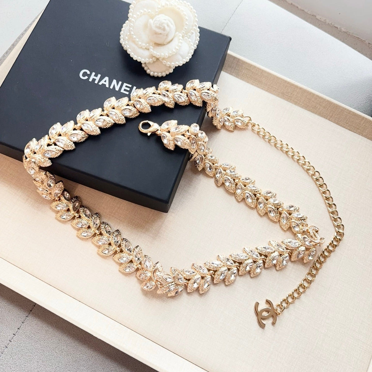 Chanel 2026 Crystal Leaf Chain Belt 209919