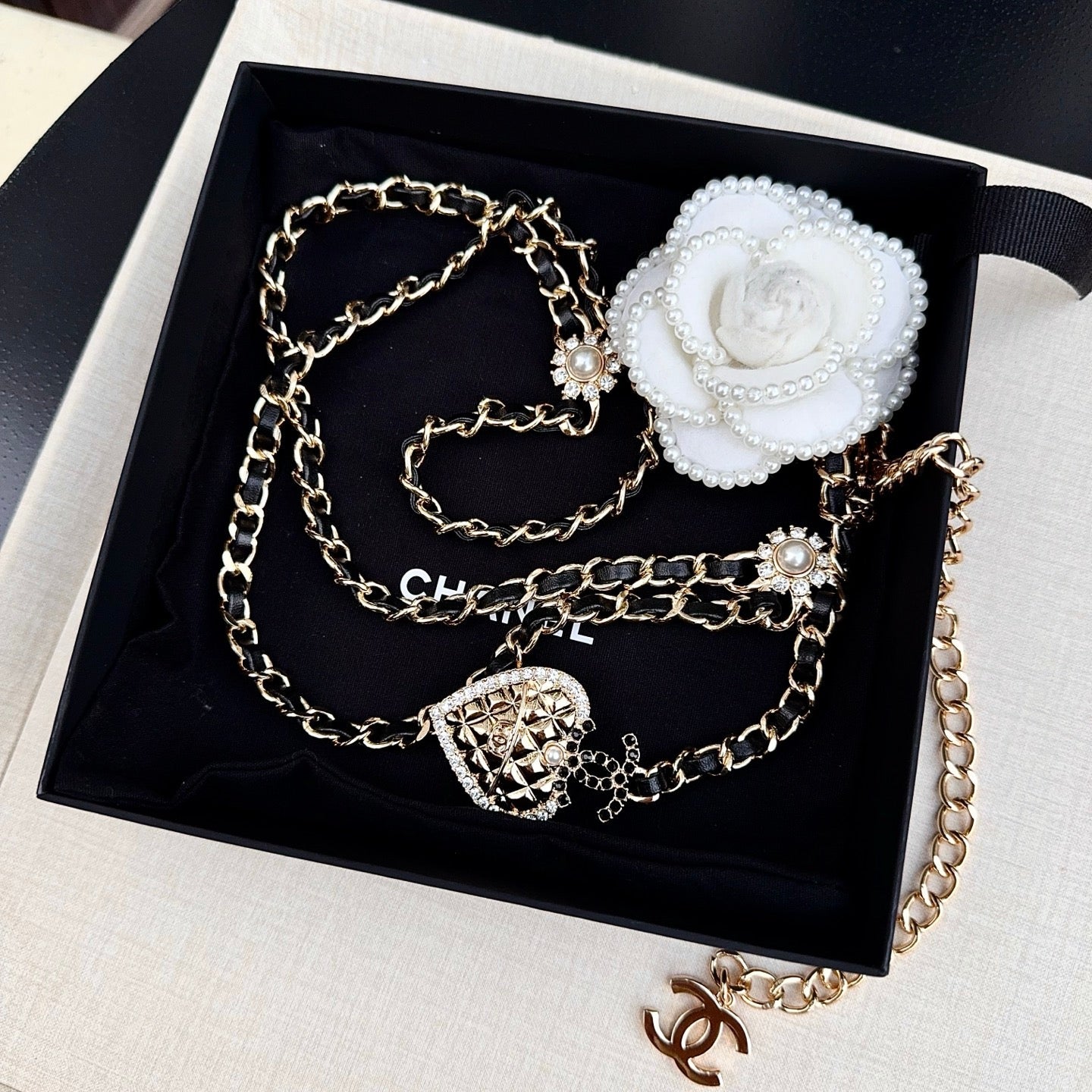 Chanel 2026 Crystal Charm Chain Belt 215186