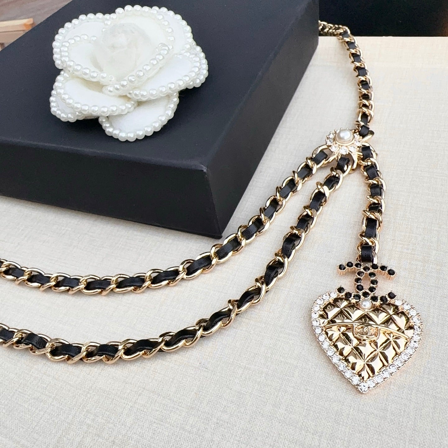 Chanel 2026 Crystal Charm Chain Belt 215186