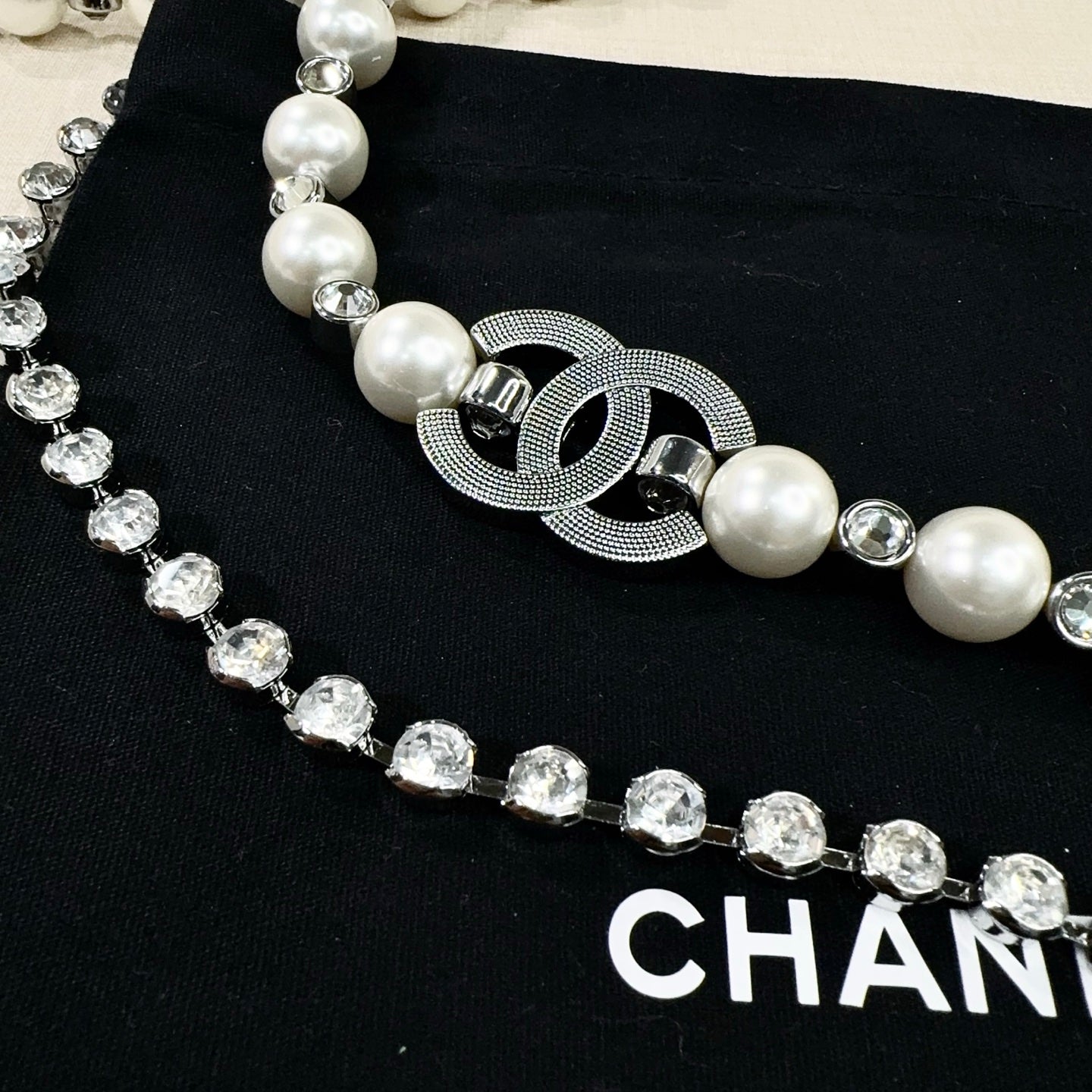 Chanel 2026 Pearl Rhinestone Chain Belt