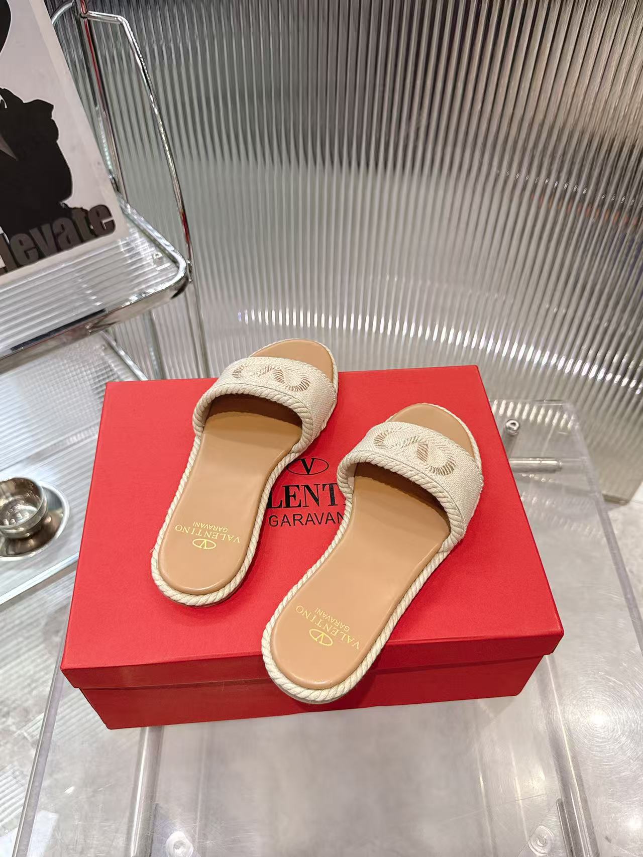 Valentino 2026 Slipper Fabric Leather 910931