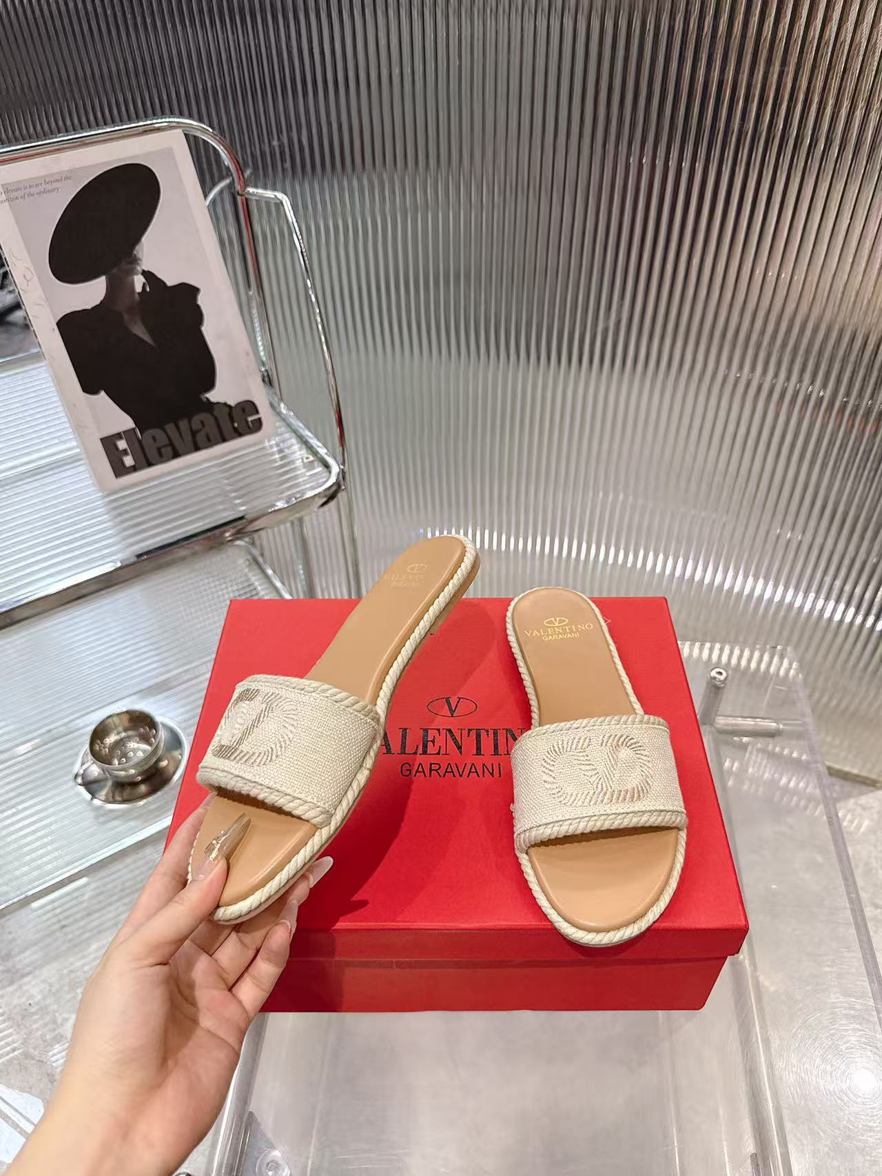 Valentino 2026 Slipper Fabric Leather 910931