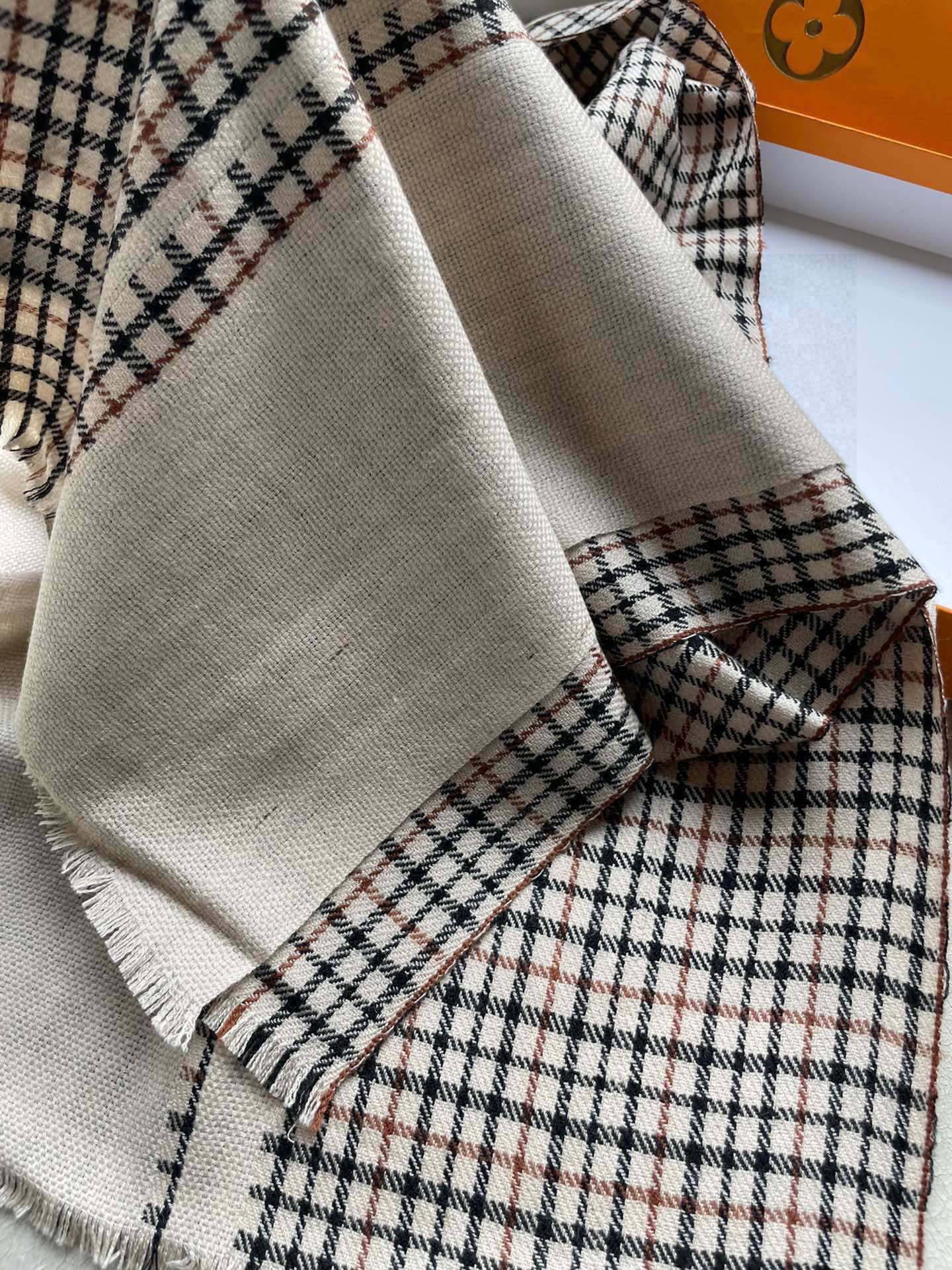 LV Monogram Scarf 180cm Light Beige Black Cashmere 969268