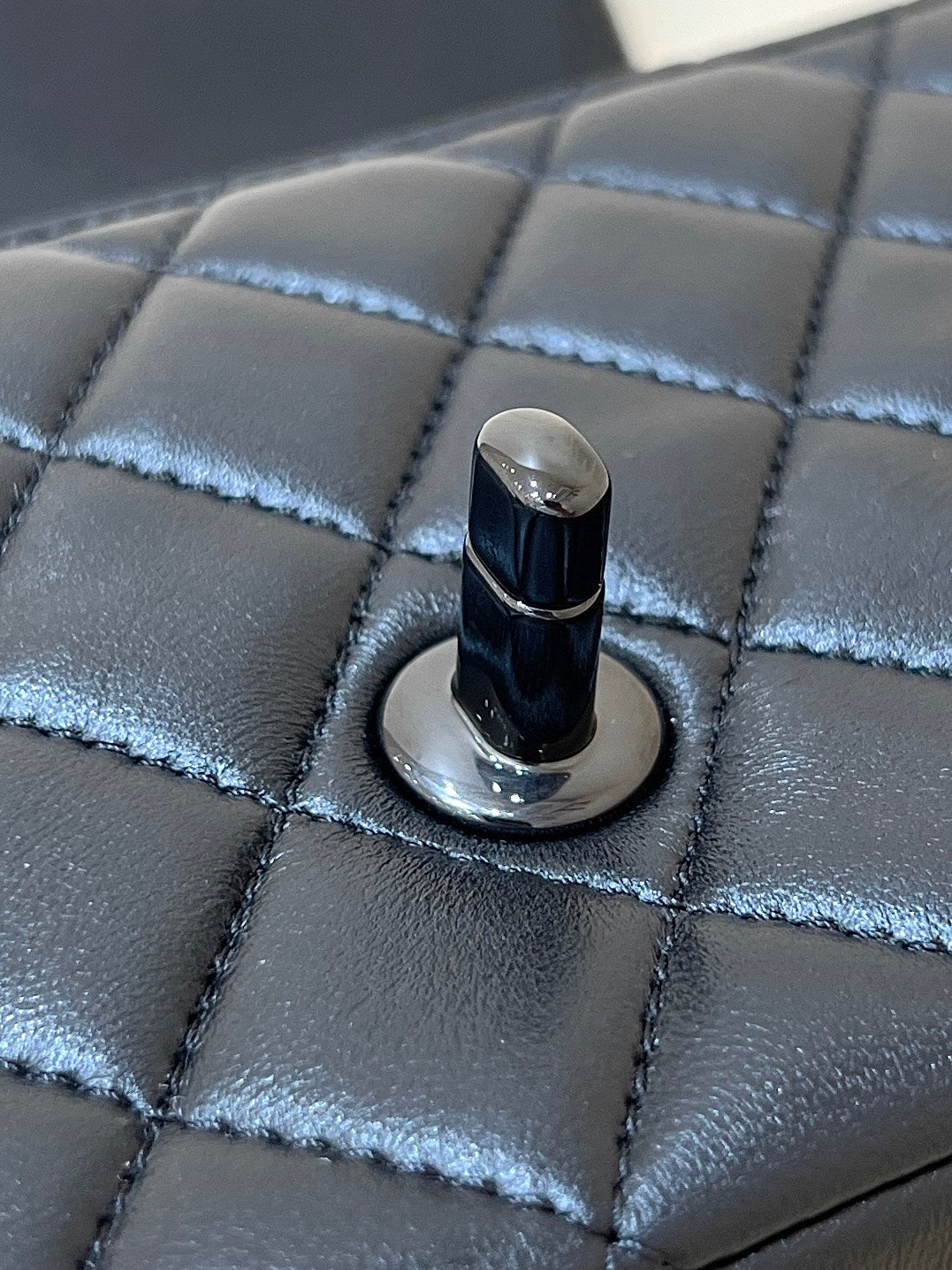 25C Mini Flap Bag Top Handle 20cm Black Lambskin Black Hardware