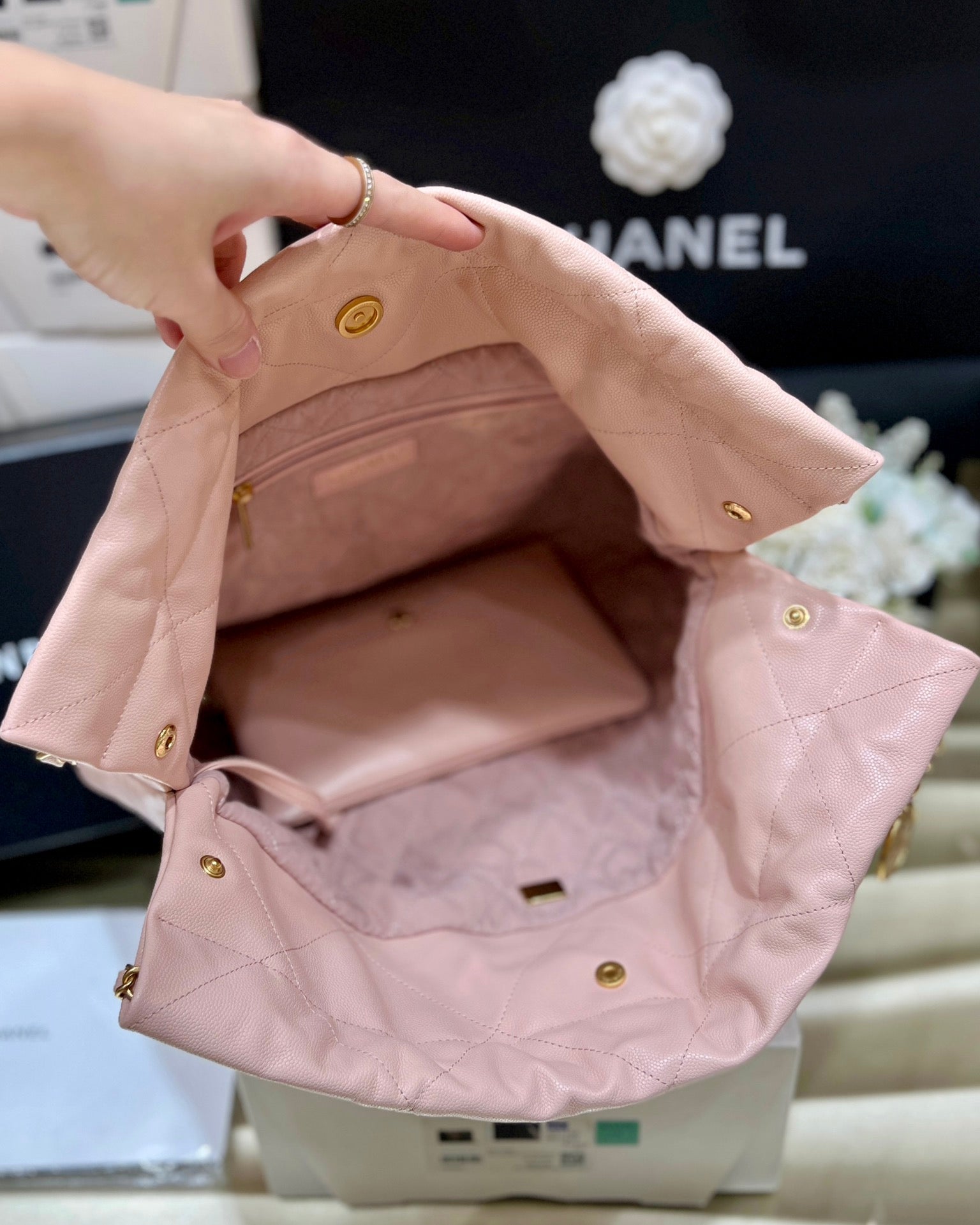 CC 24K Hobo 22 Bag Light Pink Grained Calfskin