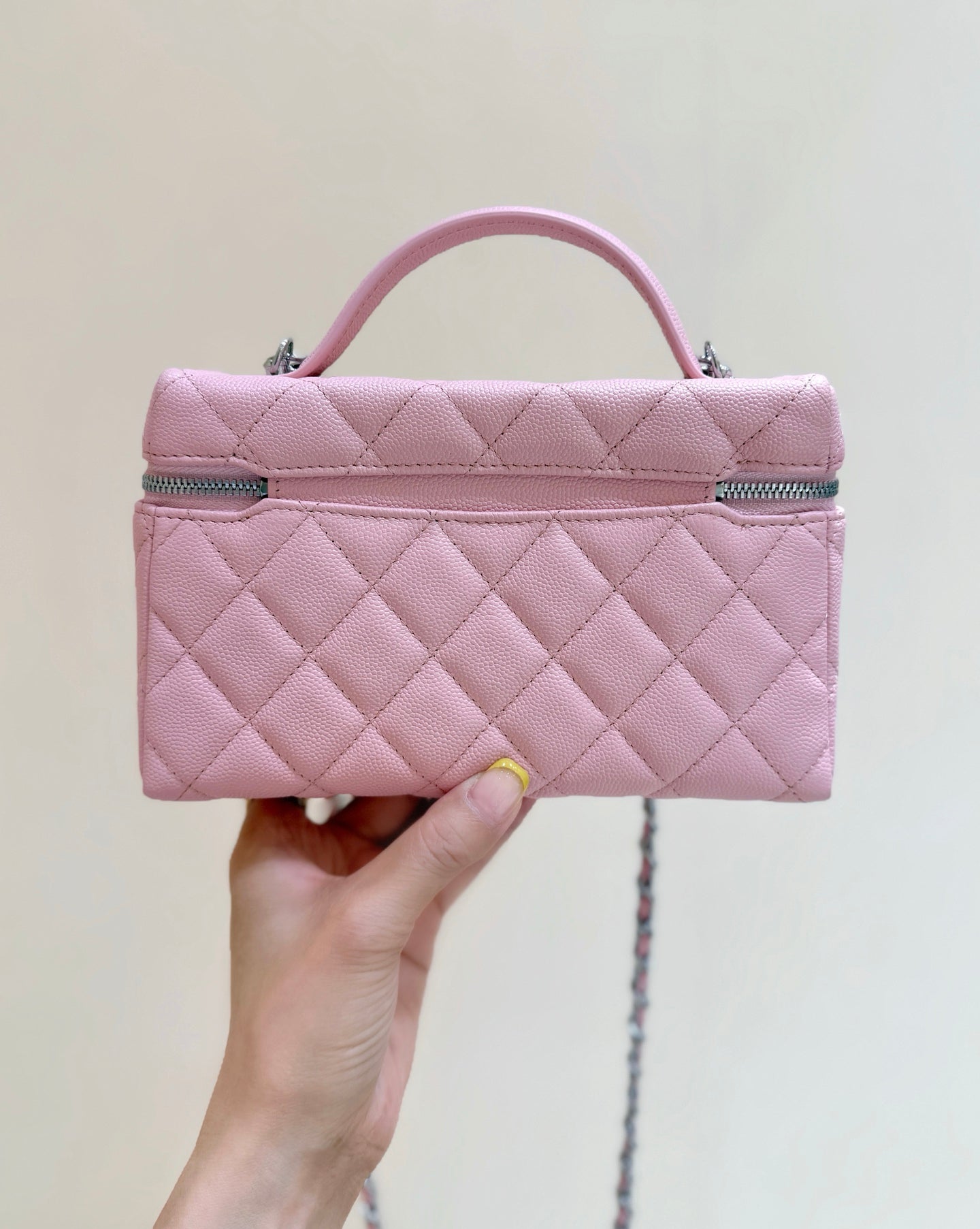 Chanel 2025 Vanity Bag 19cm Pink Calfskin 343079