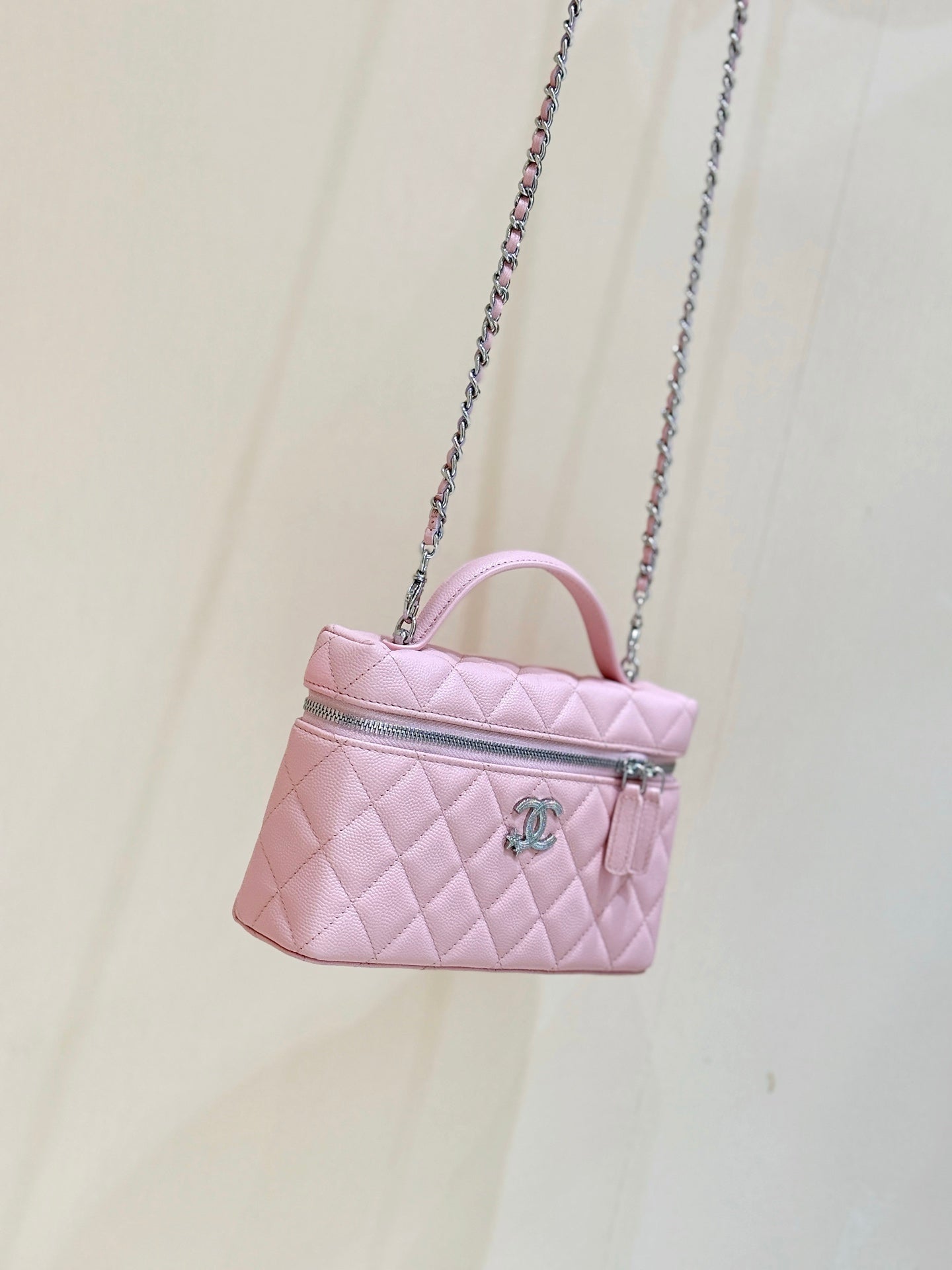 Chanel 2025 Vanity Bag 19cm Pink Calfskin 343079