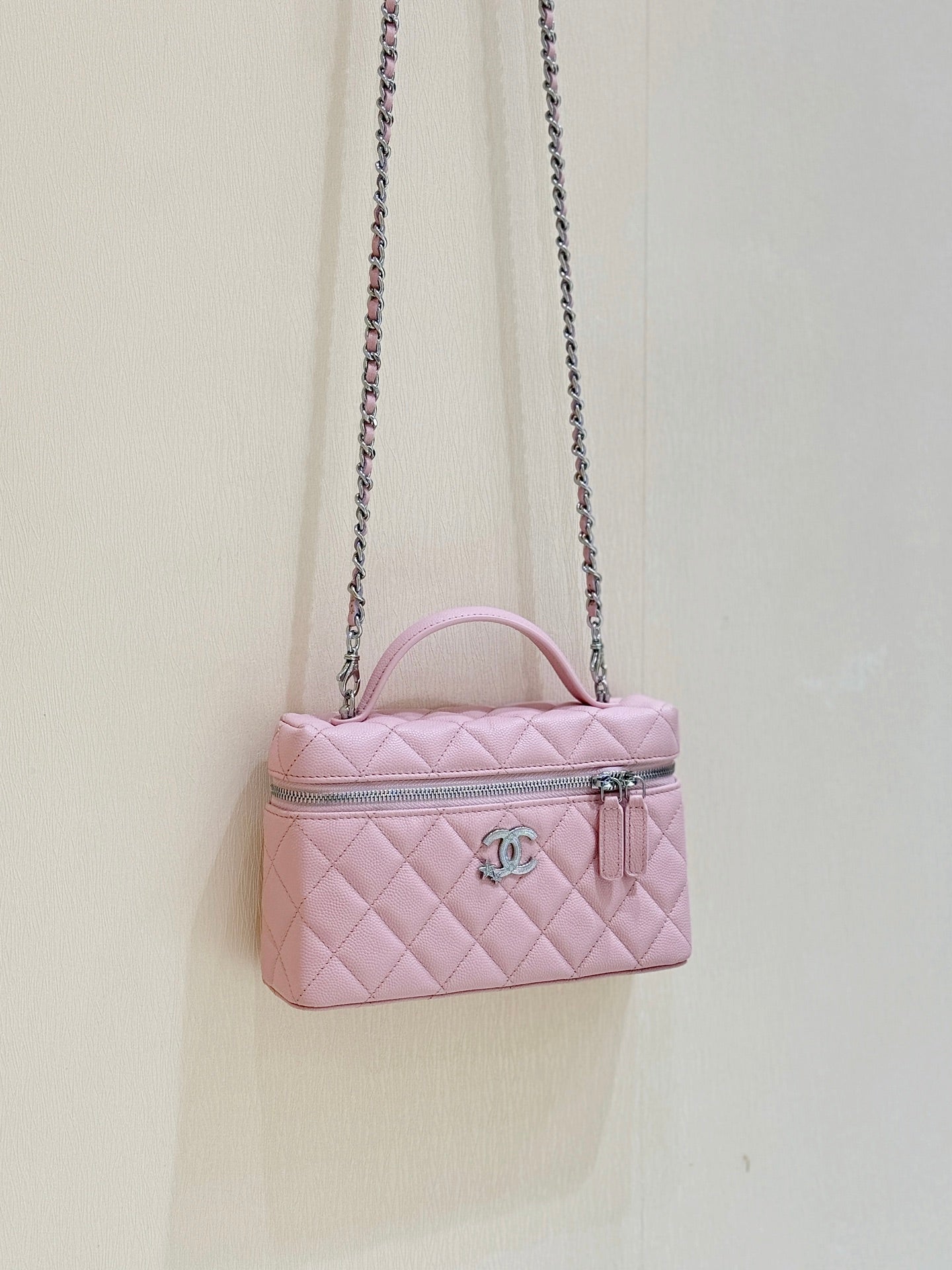 Chanel 2025 Vanity Bag 19cm Pink Calfskin 343079