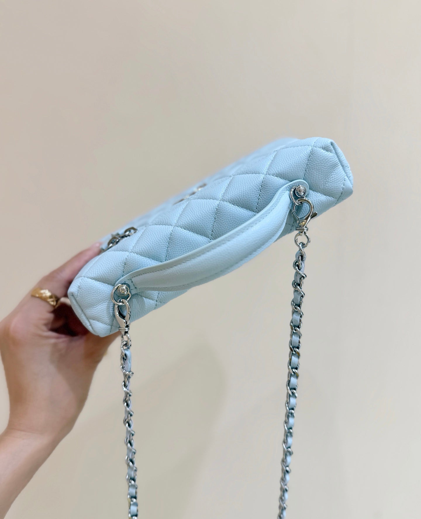 Chanel 2025 Vanity Bag 19cm Blue Calfskin 343088