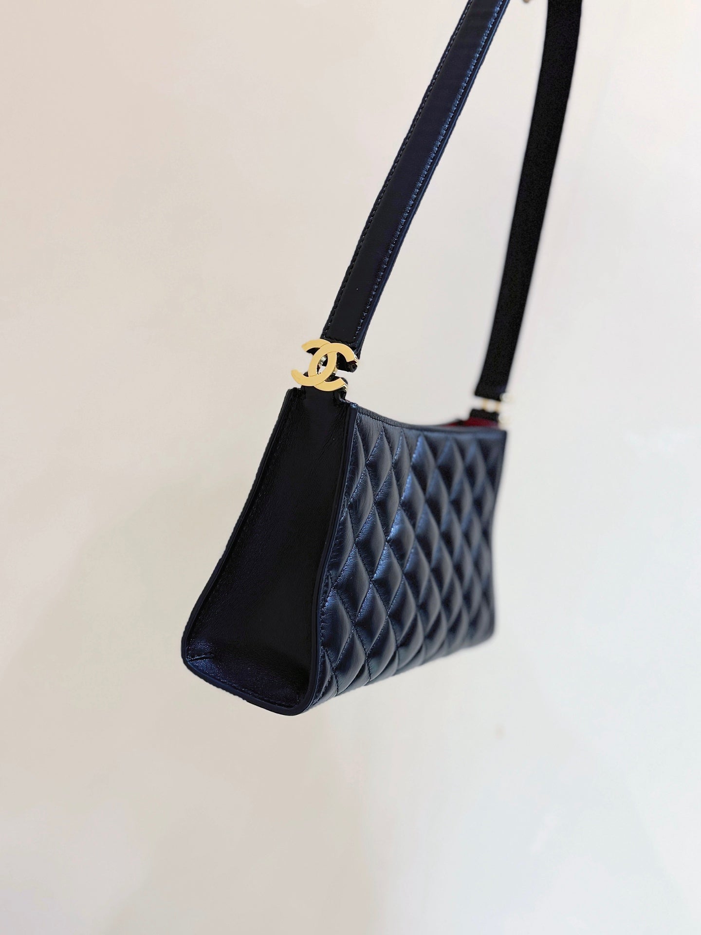 Chanel 2026 Quilting Bag 22.5cm Black Lambskin