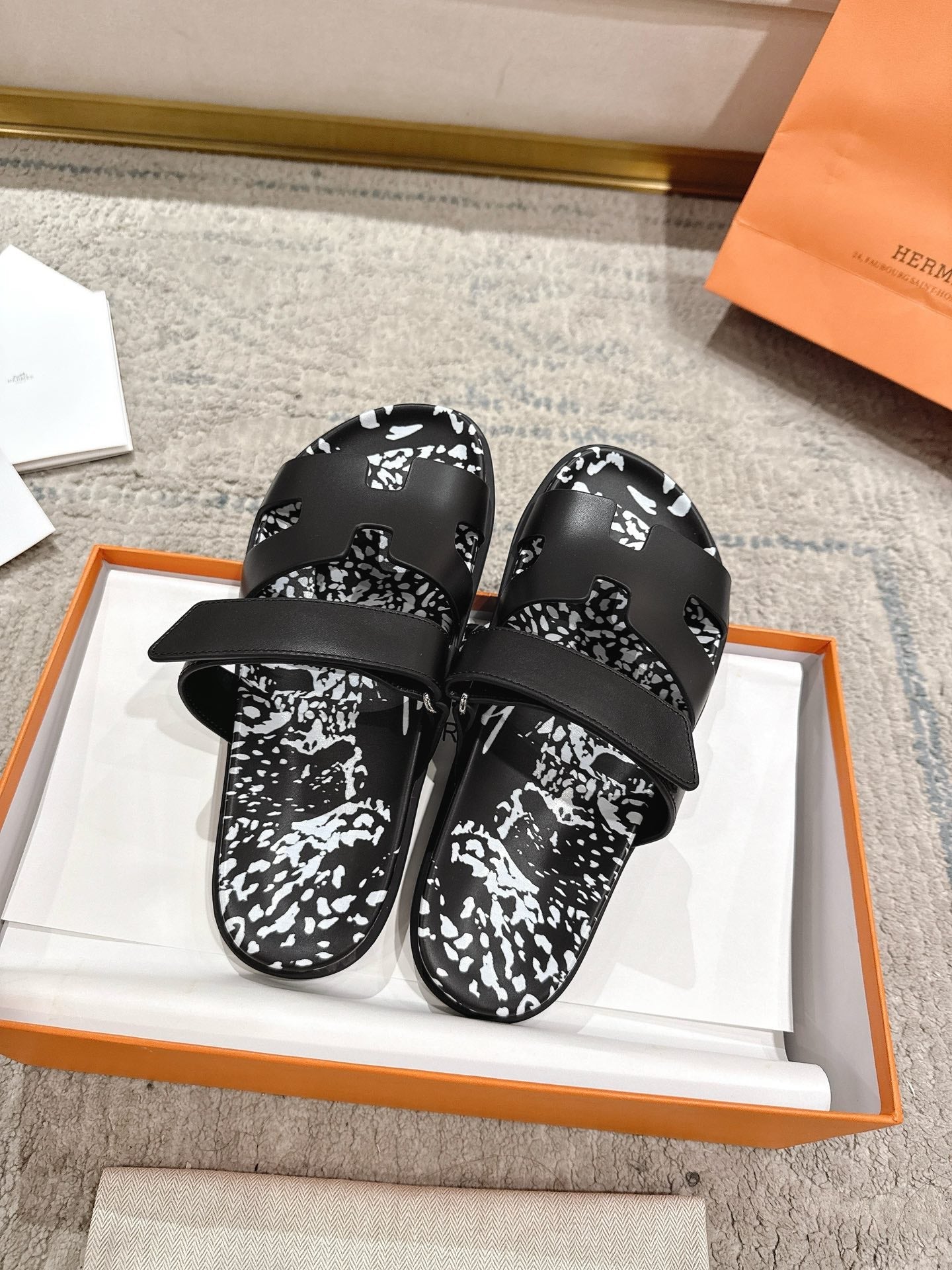 Hermes 2026 Chypre Sandal With Leopard Print 842028