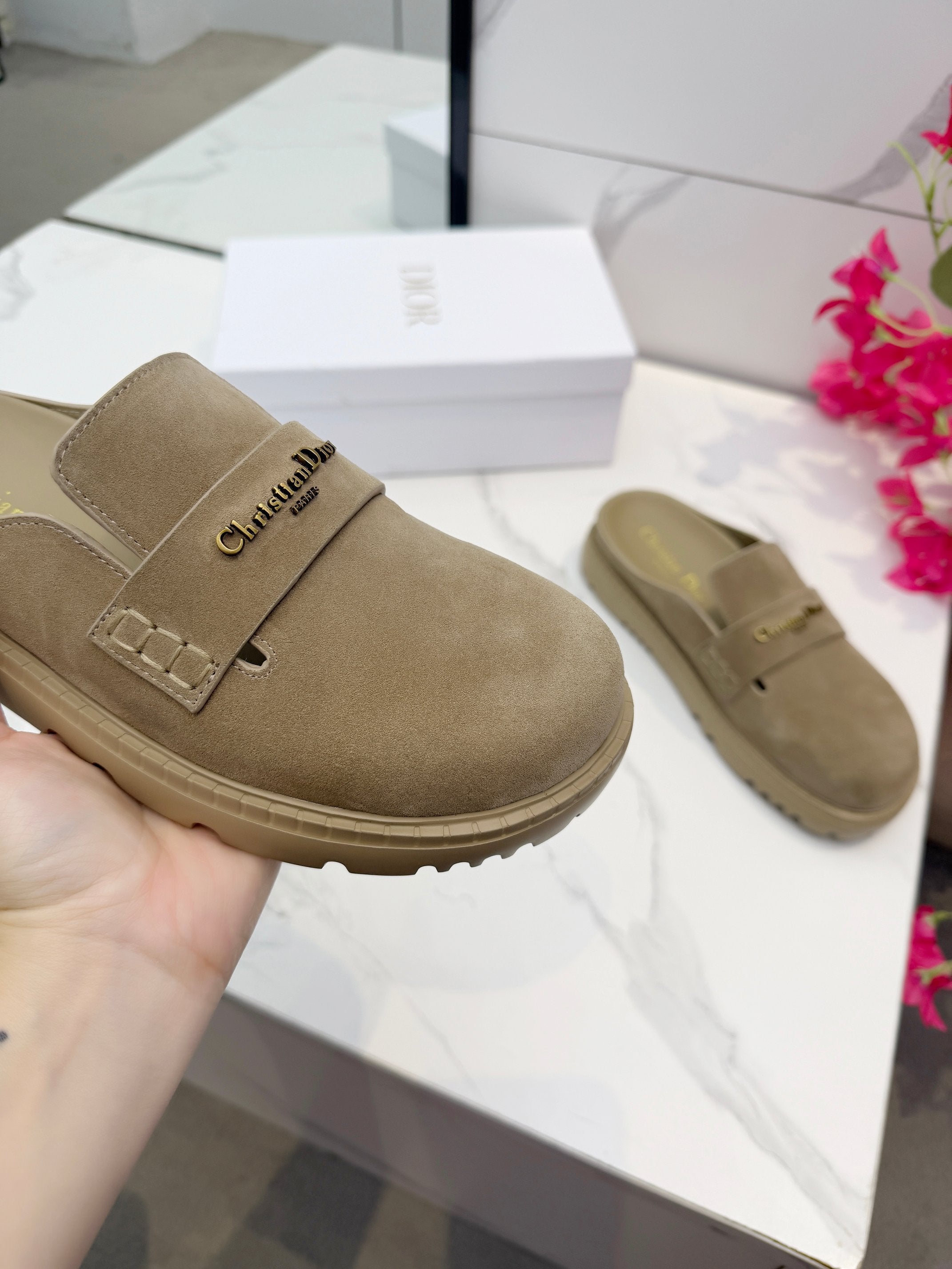 Dior 2026 Boy Mule Suede 965389