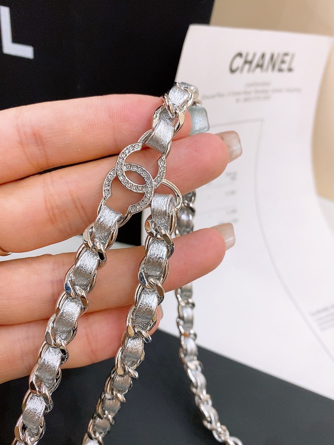 Chanel 2026 Crystal Leaf Chain Belt 214352