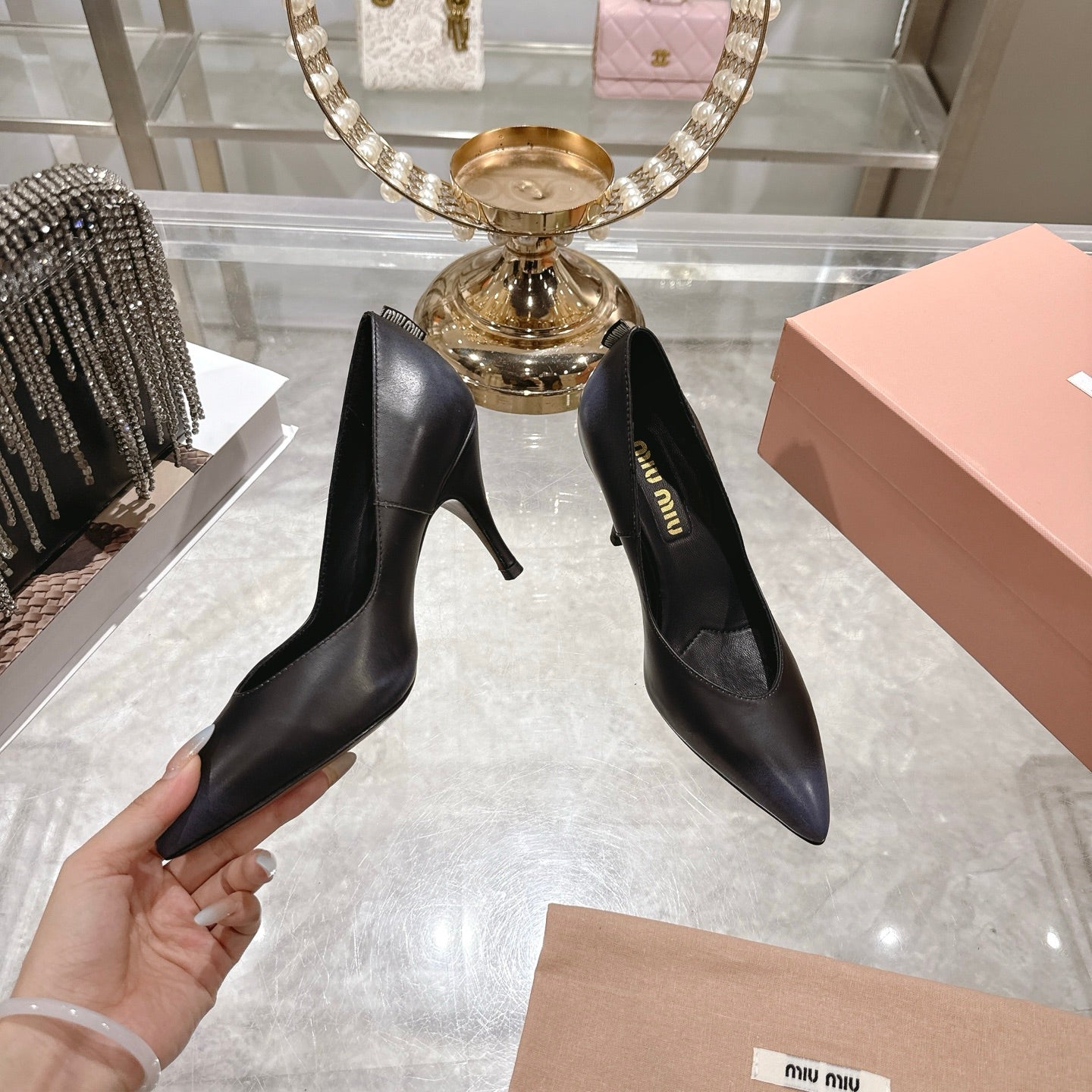 Miu High Heel Pumps Black Sheepskin 592078