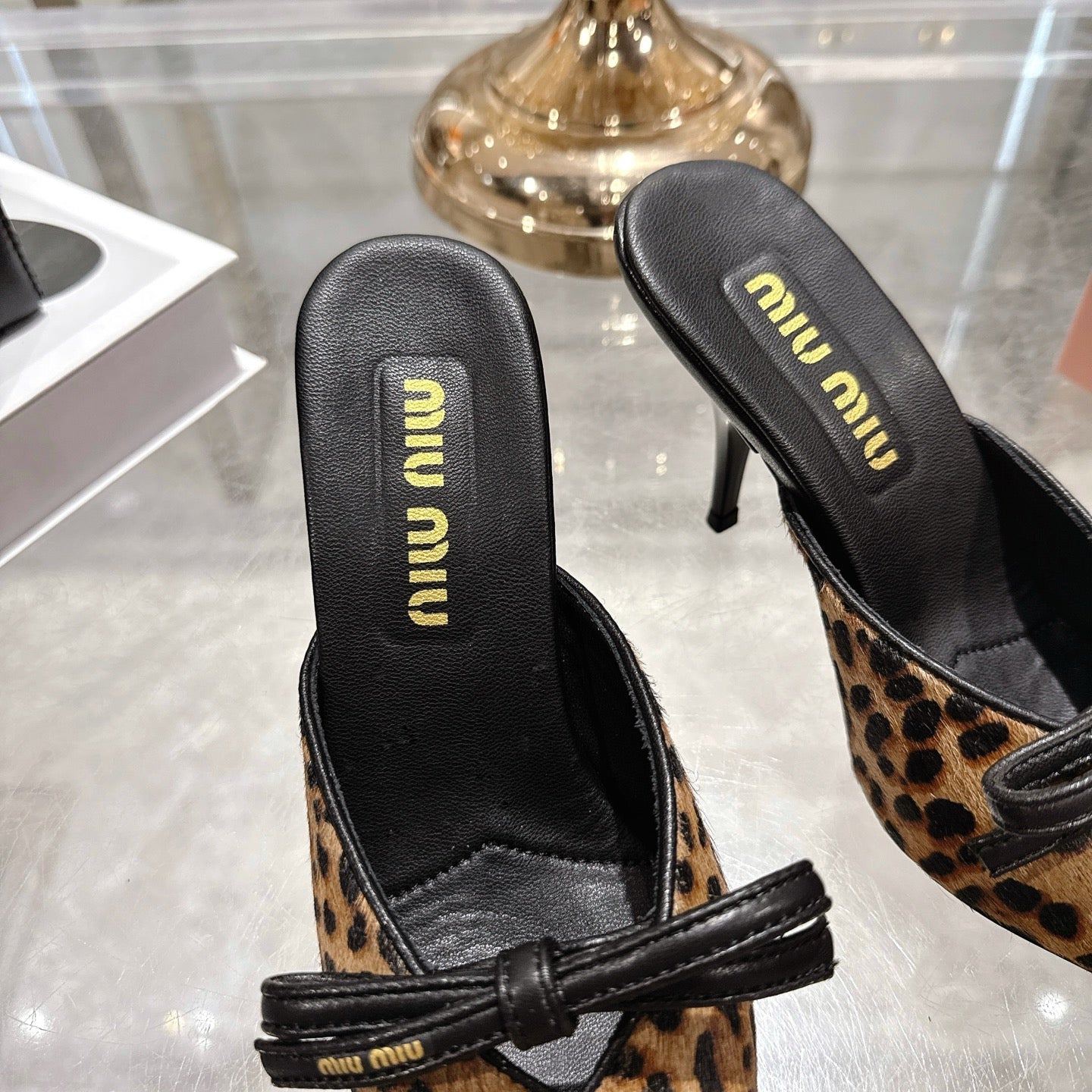 Miu 26 Pointed Toe High Heel Mule Leopard Print Sheepskin 592085