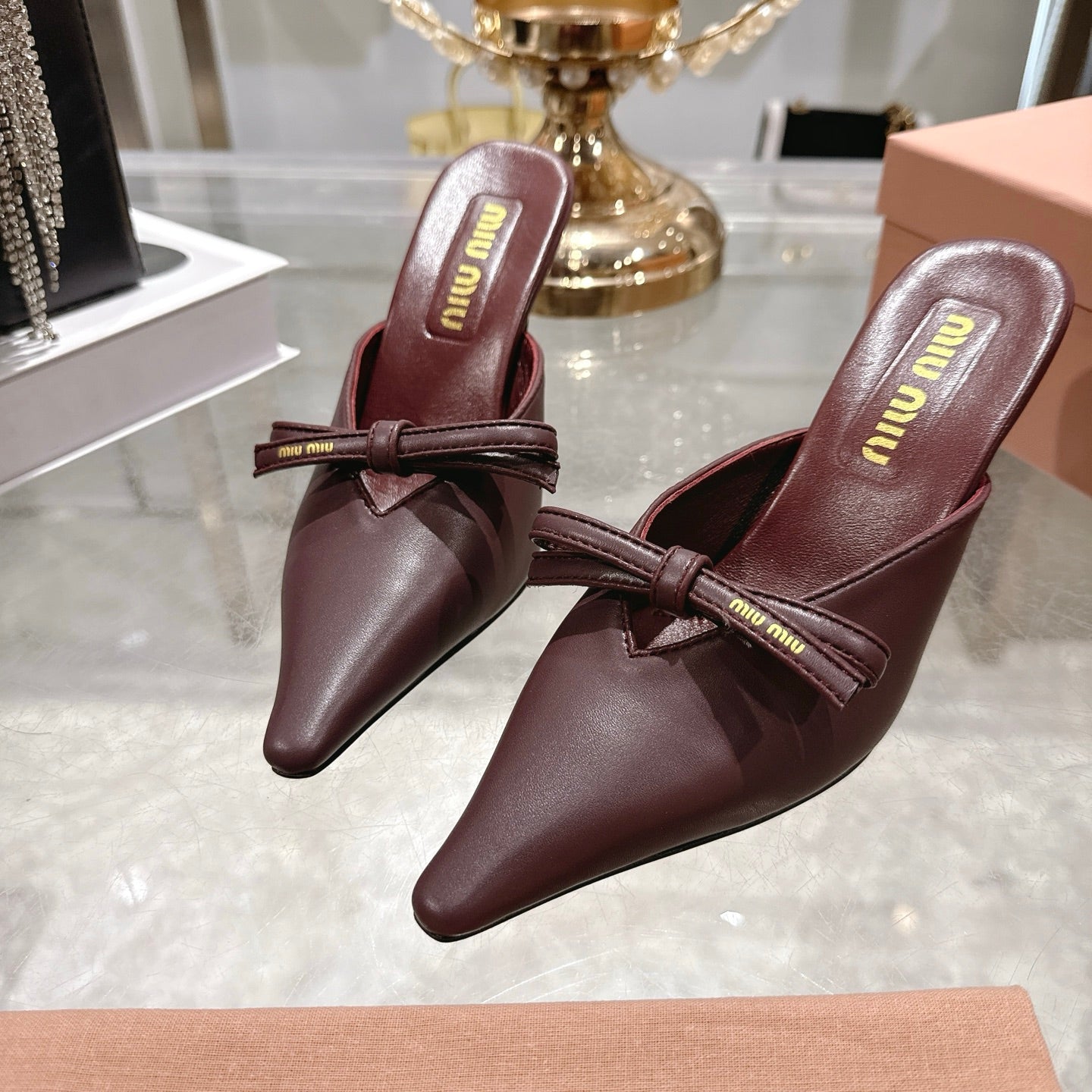 Miu 26 Pointed Toe High Heel Burgundy Sheepskin 592086