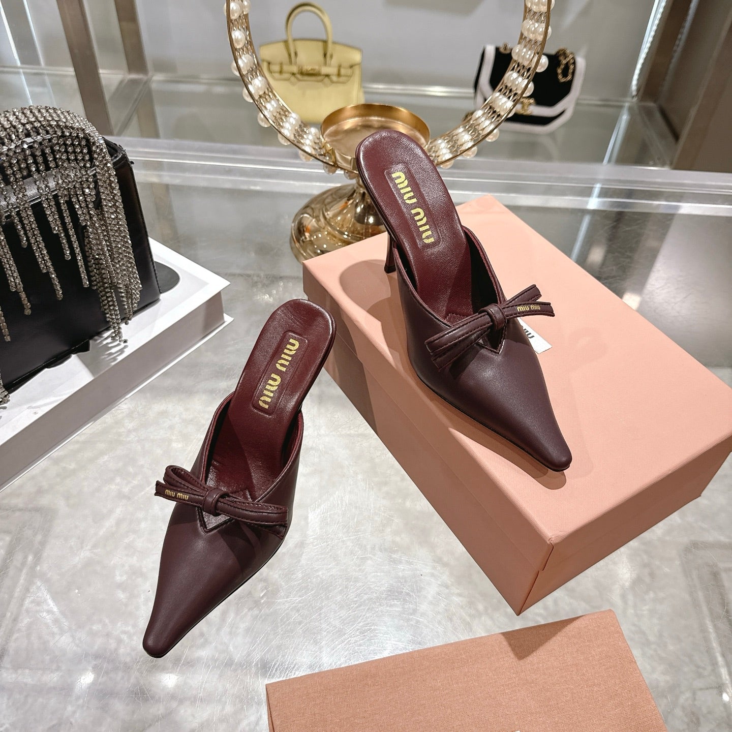 Miu 26 Pointed Toe High Heel Burgundy Sheepskin 592086