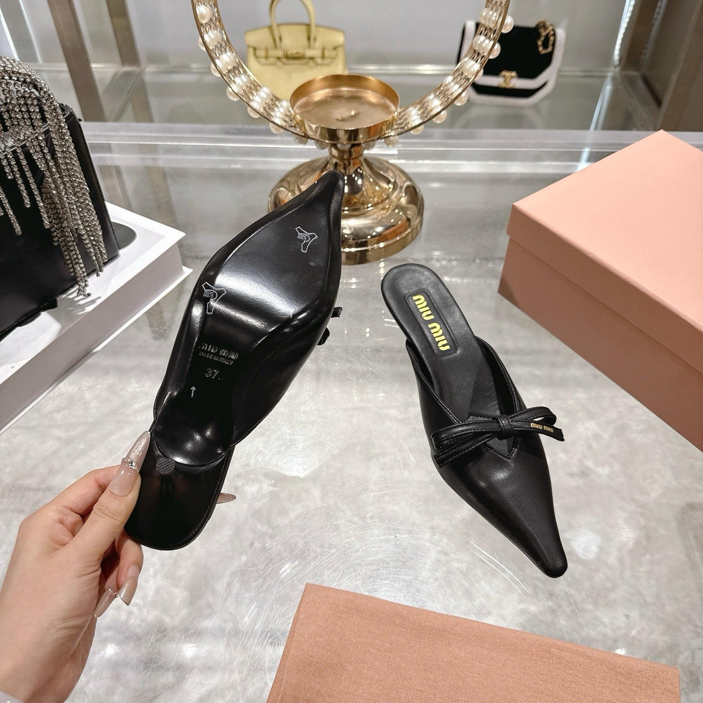 Miu 26 Pointed Toe Mule 45 Black  Sheepskin 592089